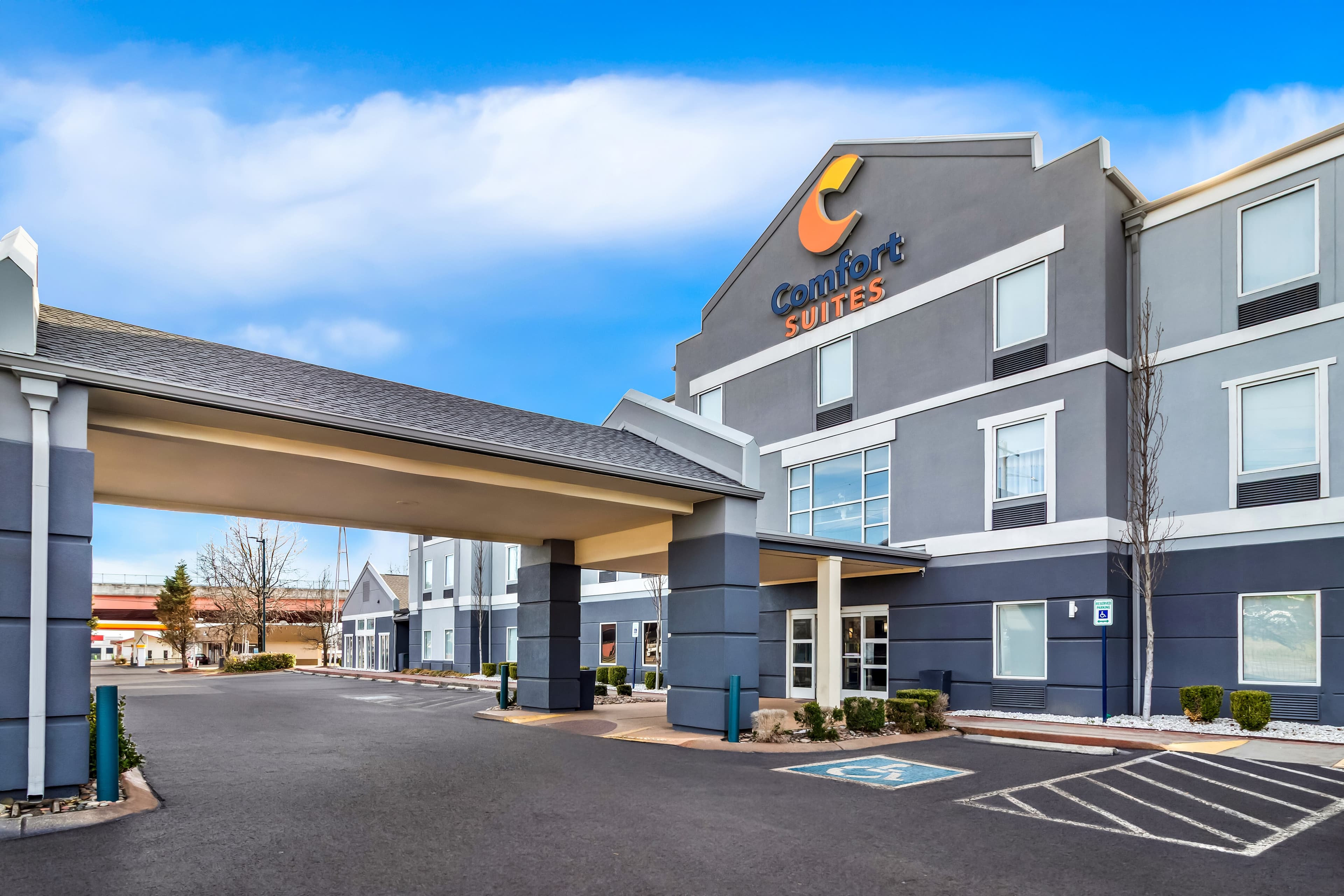 Comfort Suites Goodlettsville Rivergate - Image 1