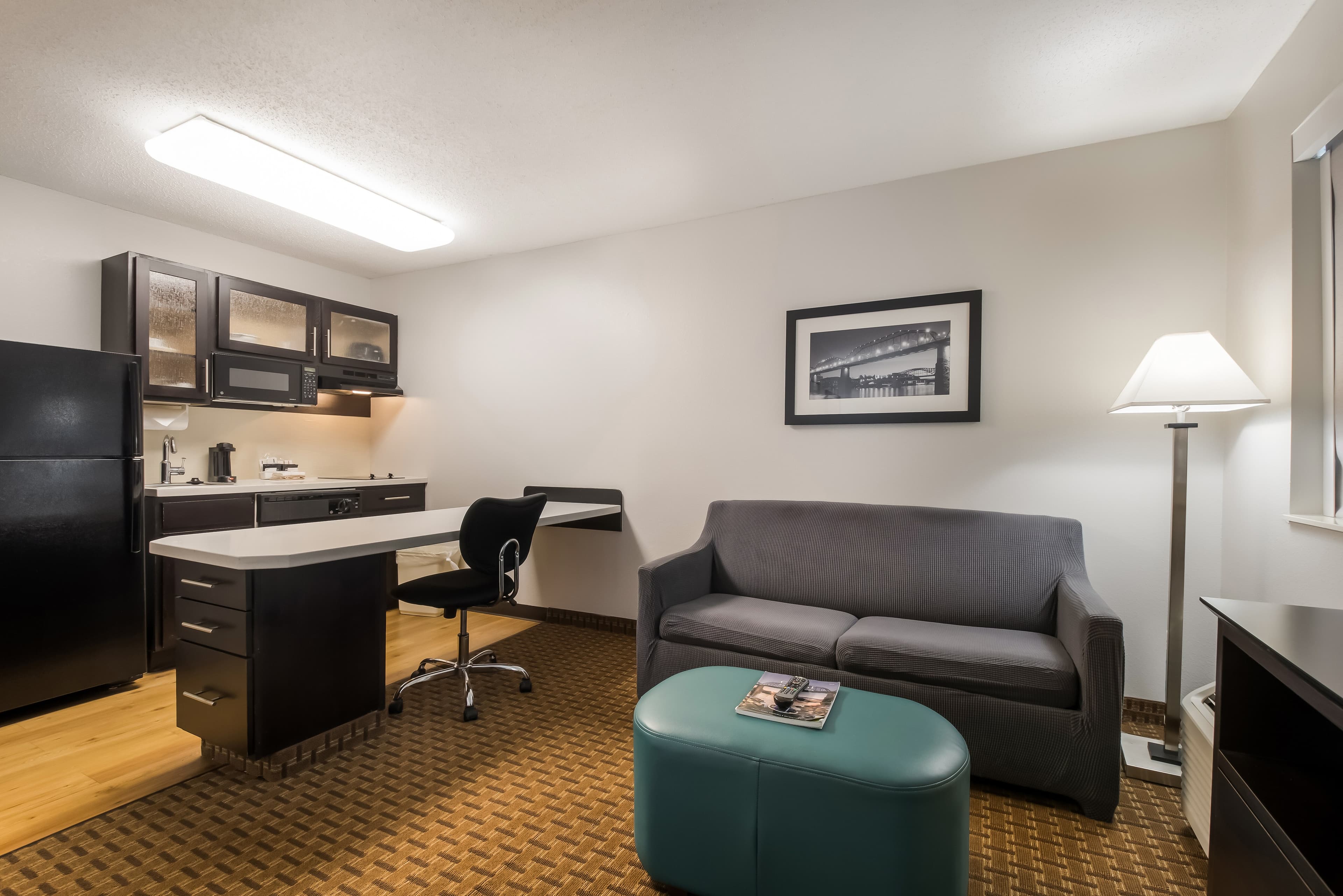 MainStay Suites Chattanooga Hamilton Place - Image 1