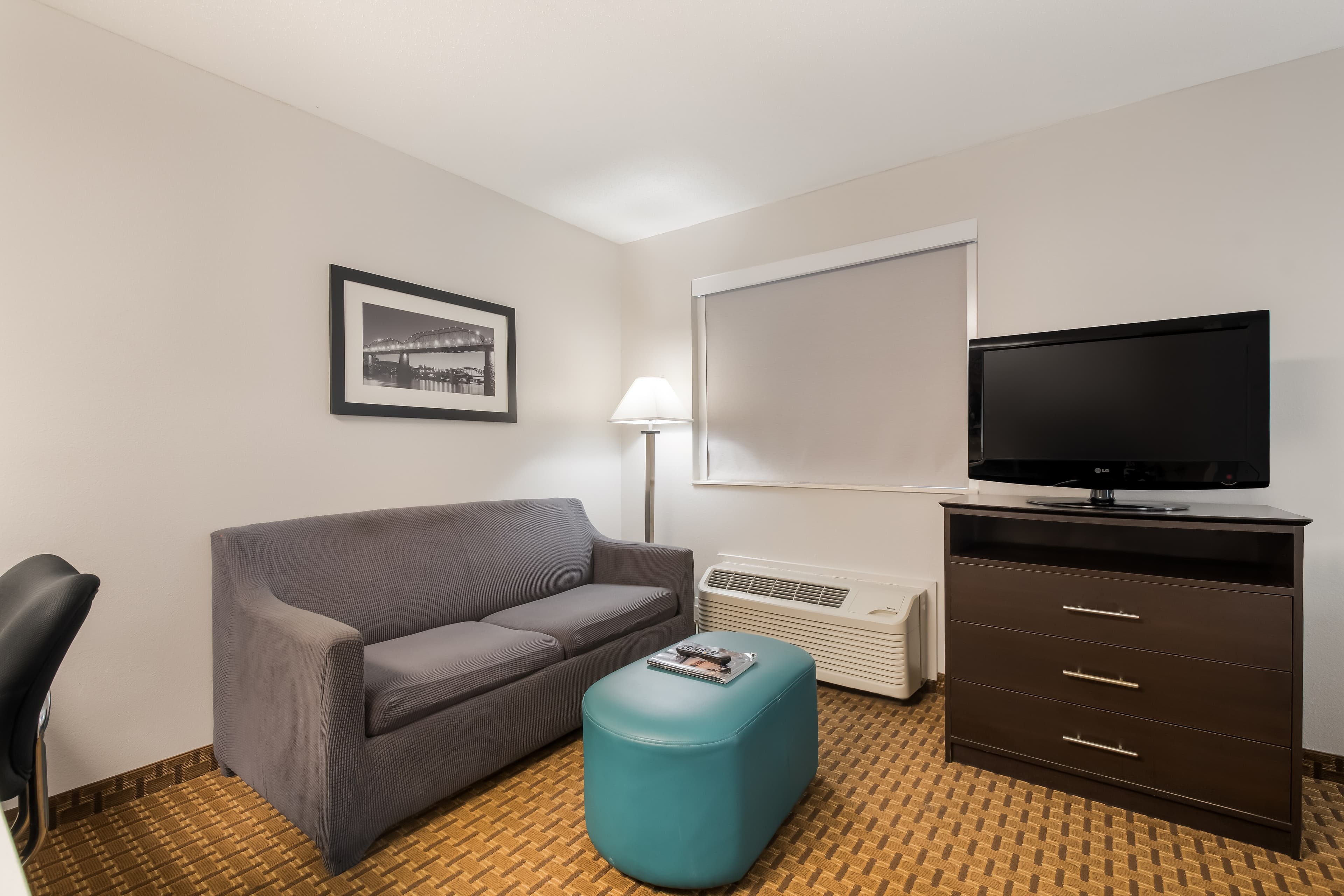 MainStay Suites Chattanooga Hamilton Place - Image 5
