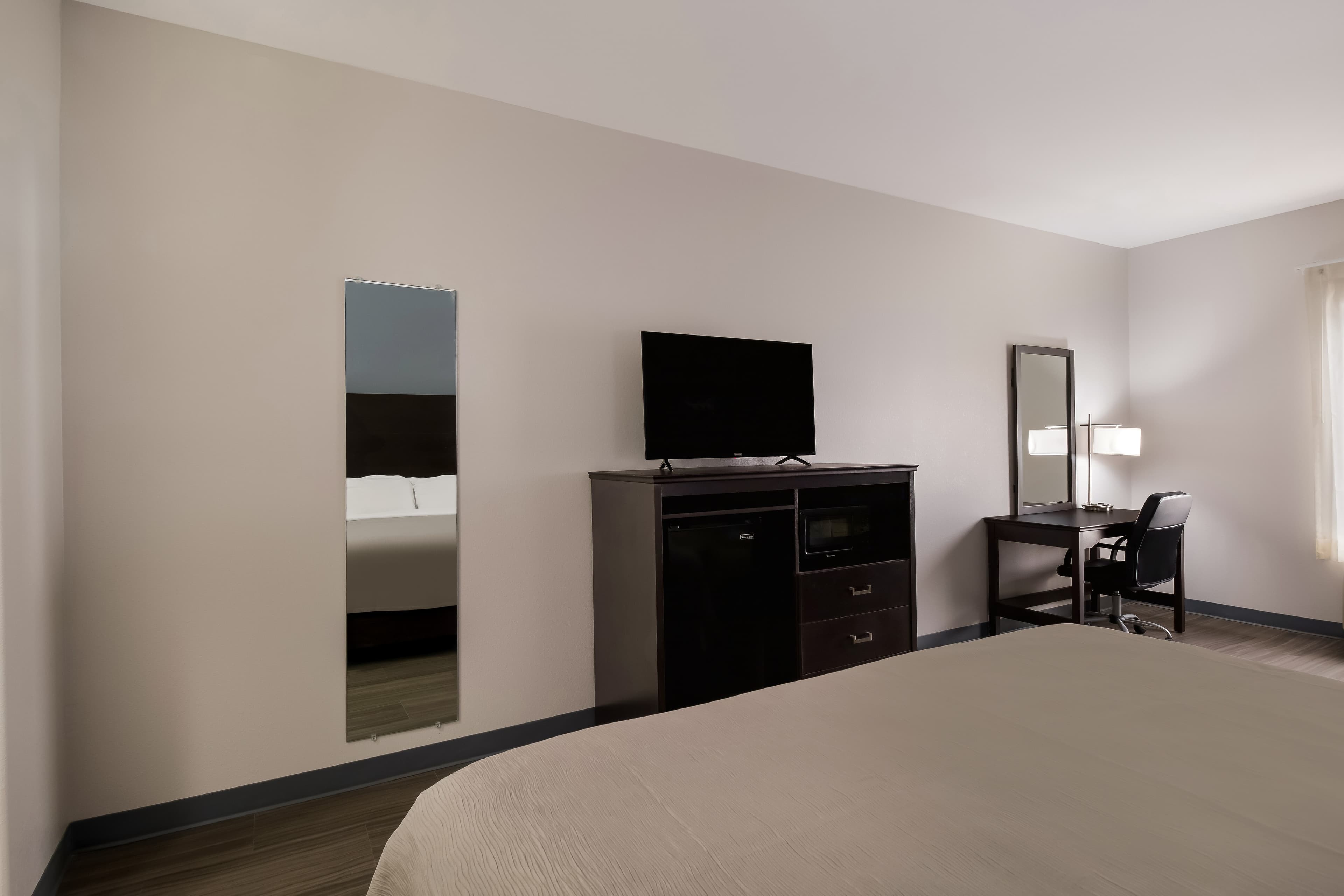 Quality Inn Columbia I-65 — 11