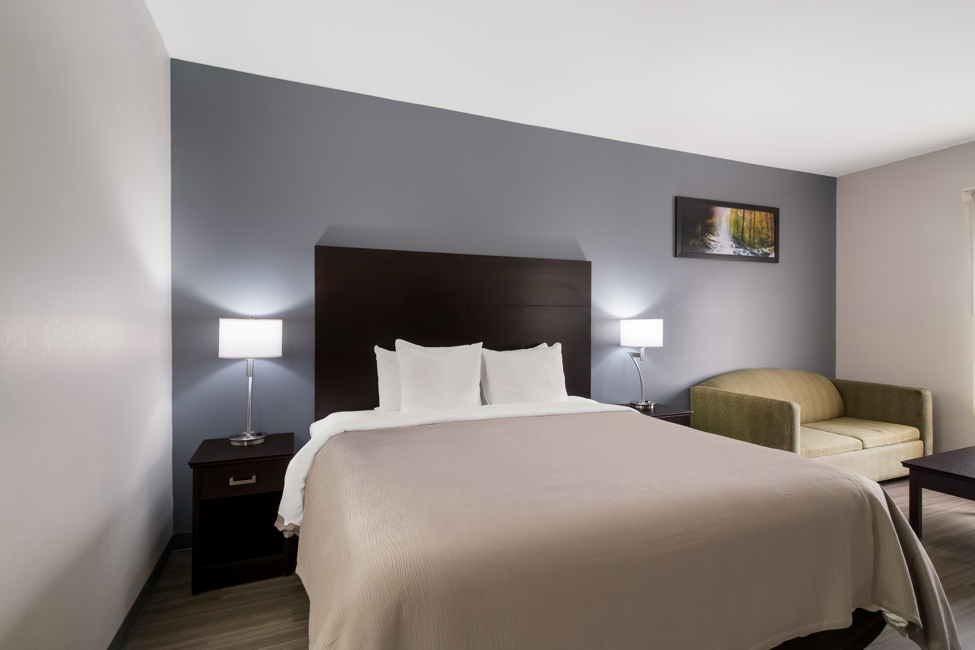 Quality Inn Columbia I-65 — 23