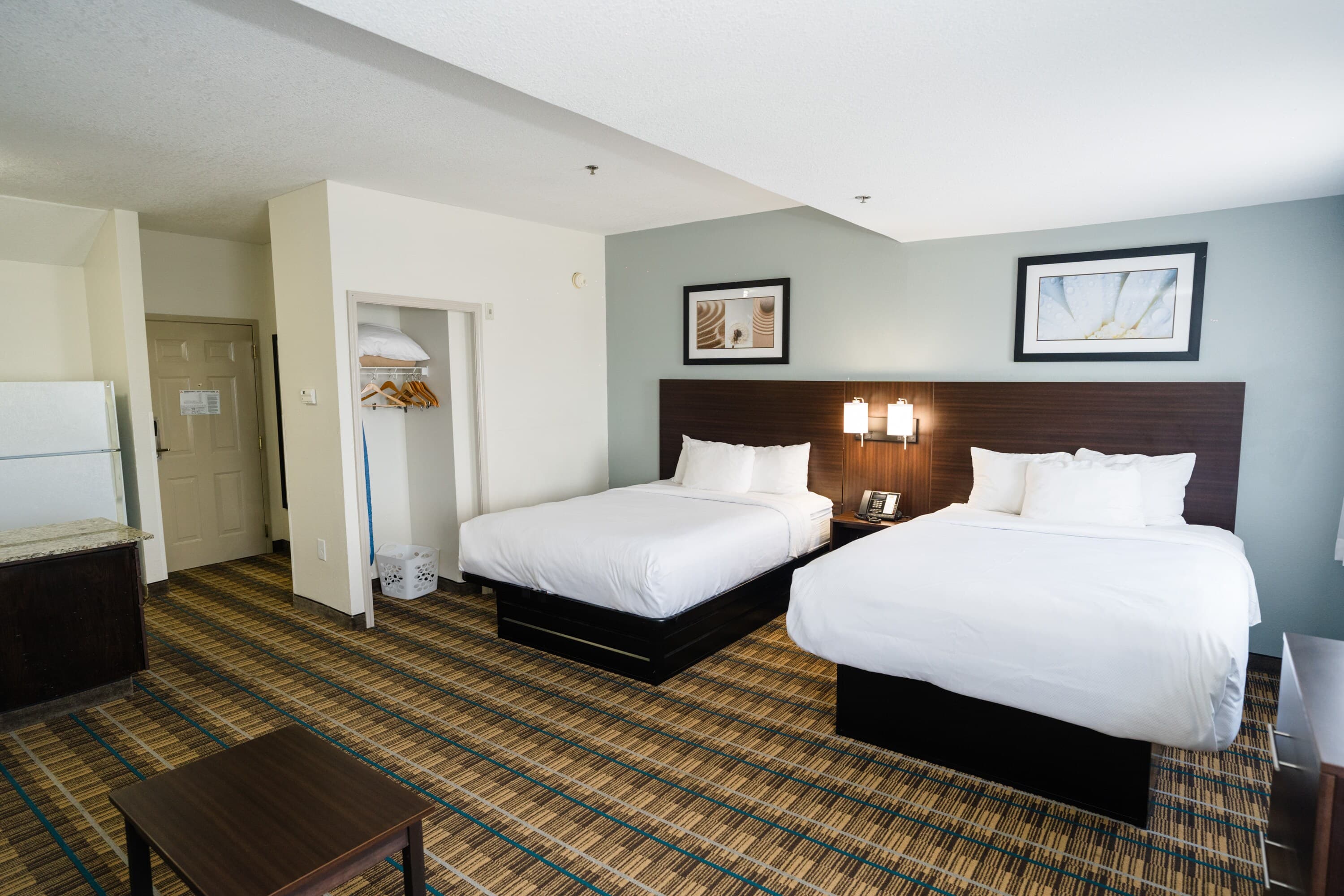 MainStay Suites Knoxville Airport - Image 2