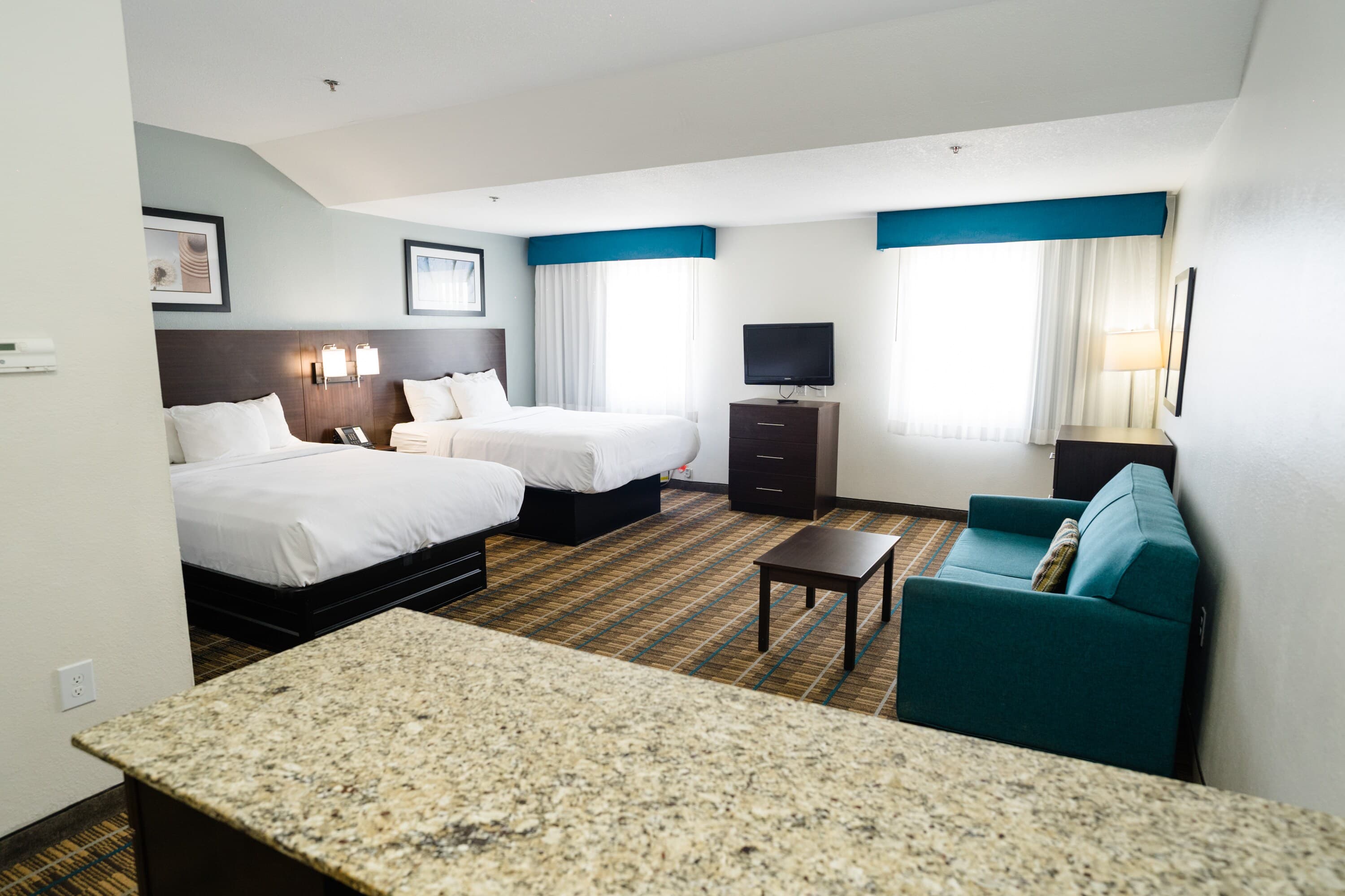 MainStay Suites Knoxville Airport - Image 3