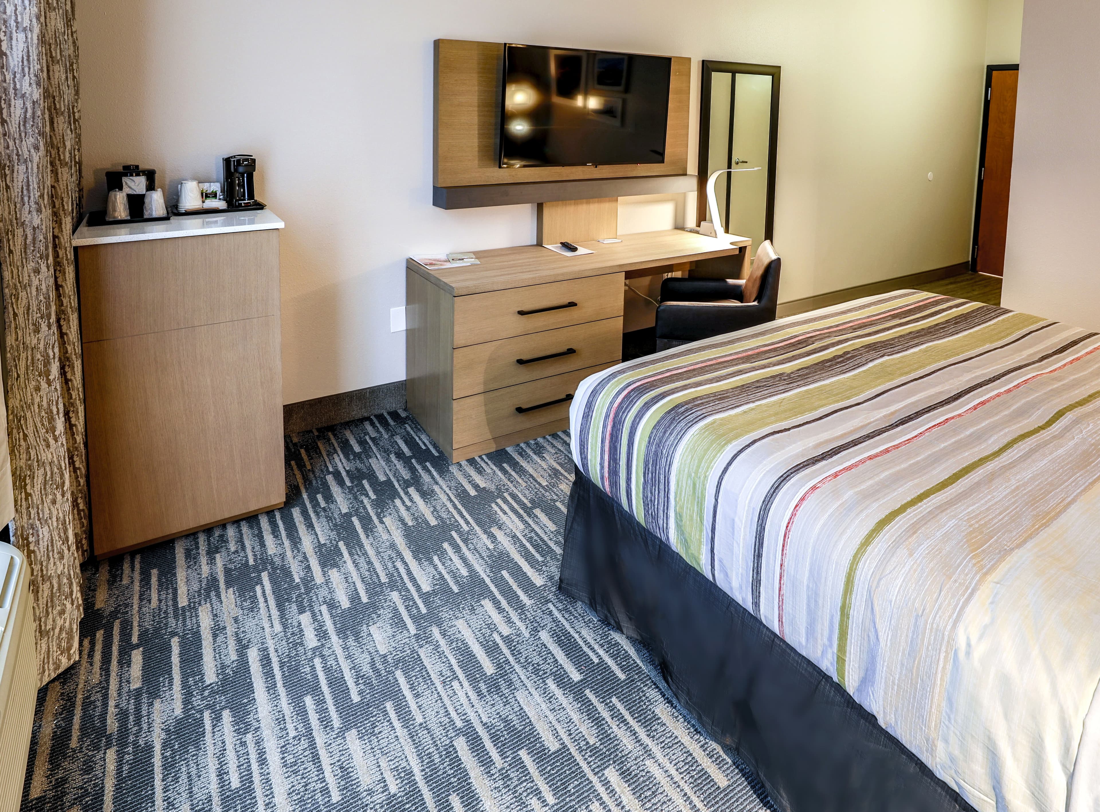 Country Inn & Suites by Radisson Nashville Airport TN — 34