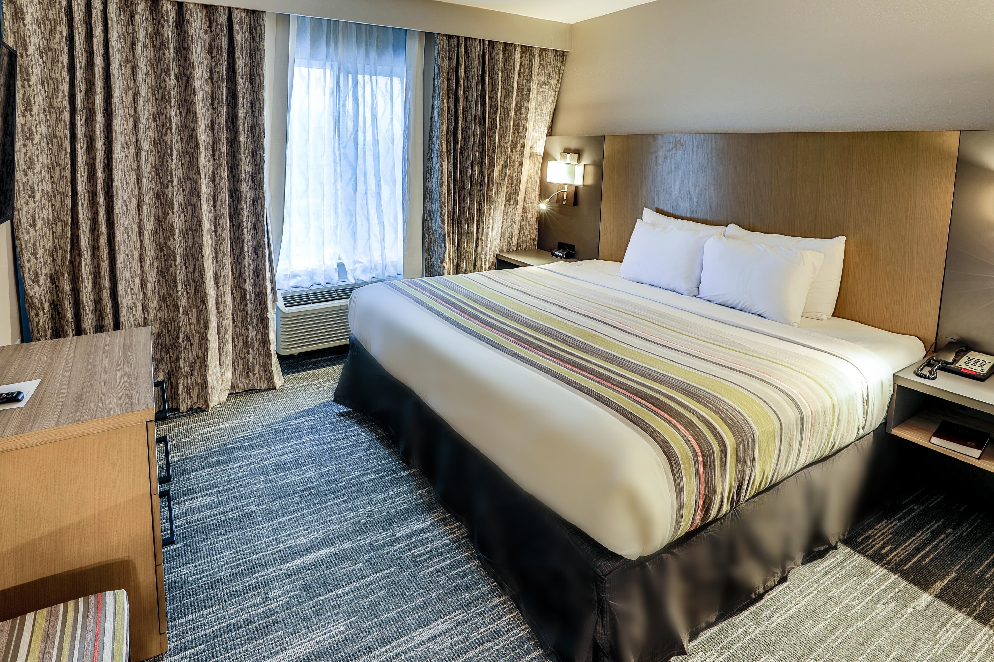 Country Inn & Suites by Radisson Nashville Airport TN — 43