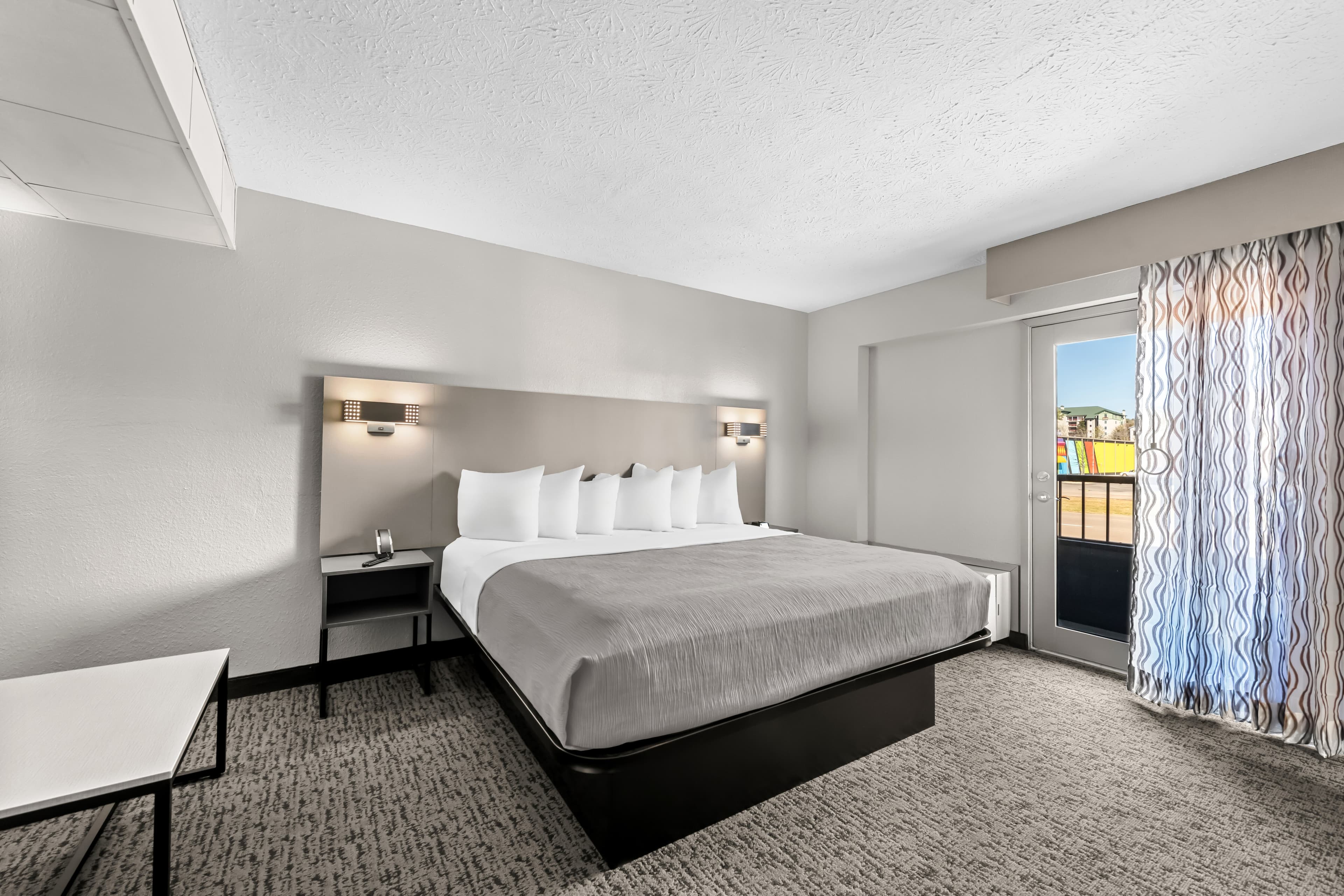 Quality Inn & Suites at Dollywood Lane — 17