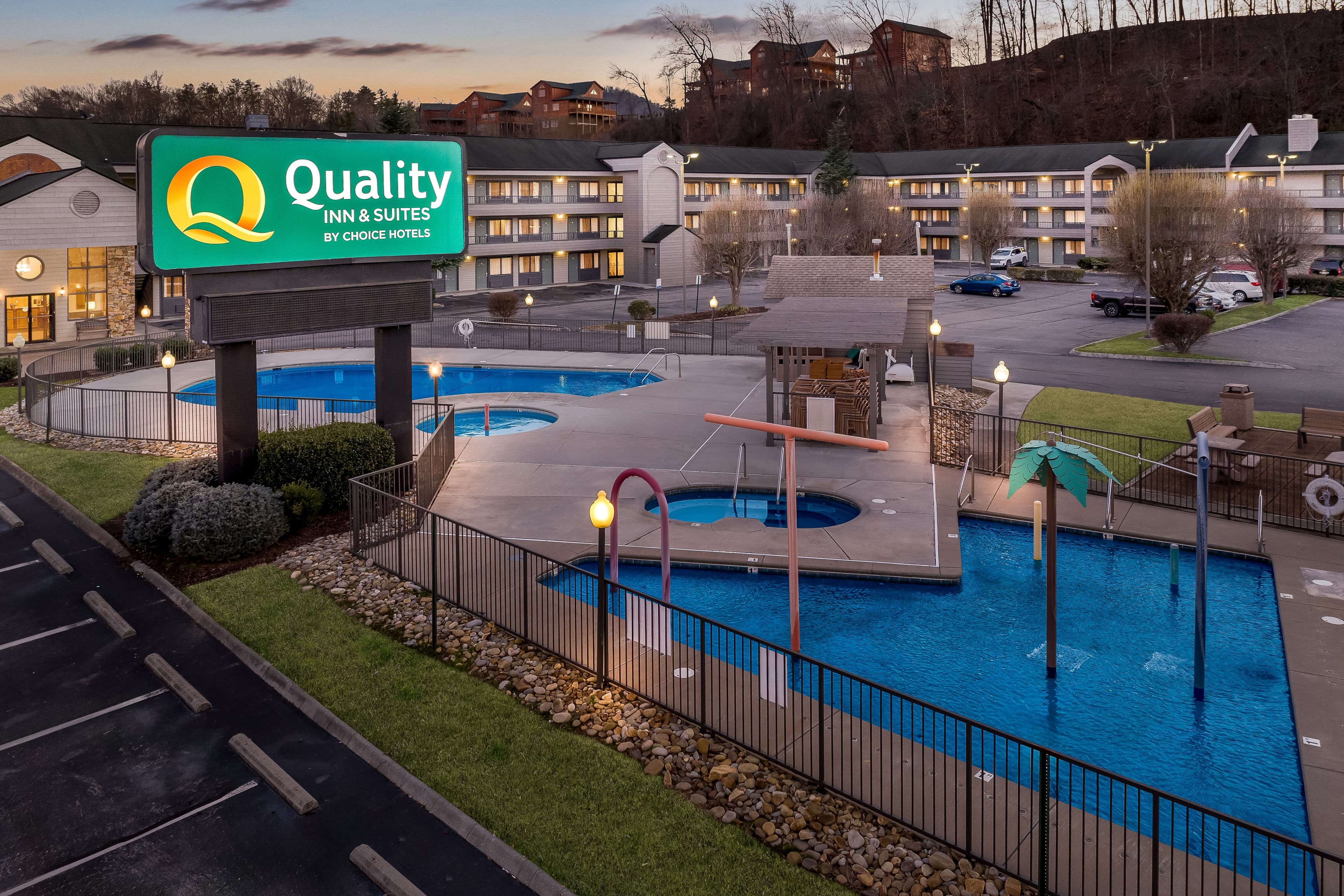 Quality Inn & Suites at Dollywood Lane - Image 1