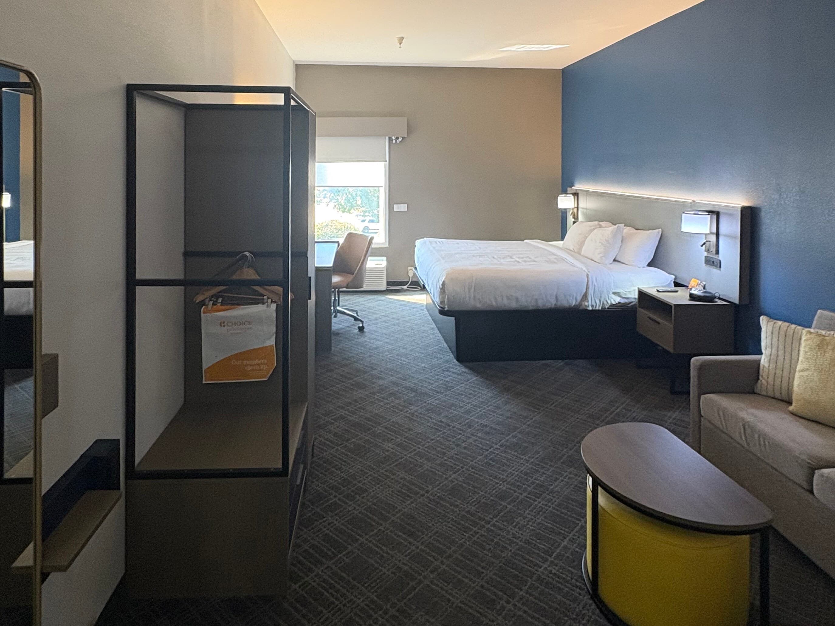Comfort Suites Crossville - Image 2
