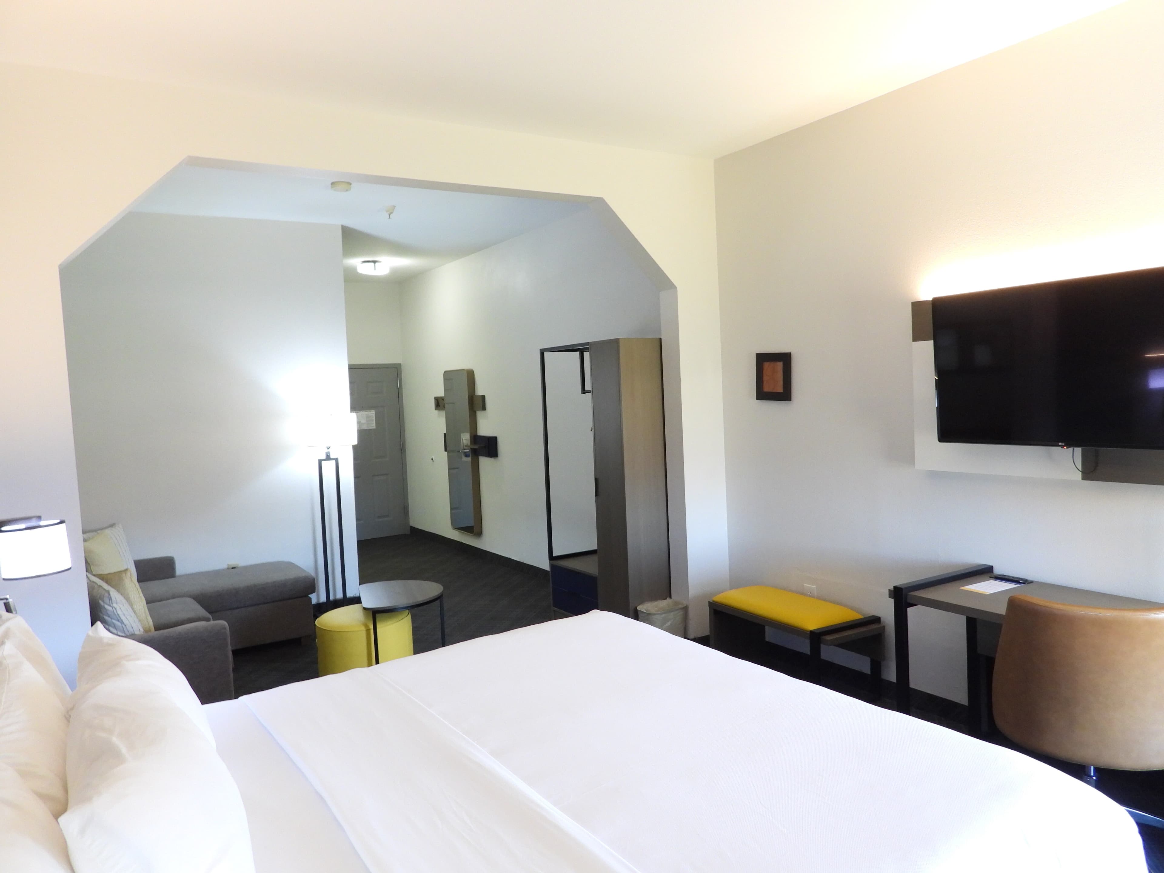 Comfort Suites Crossville — 12
