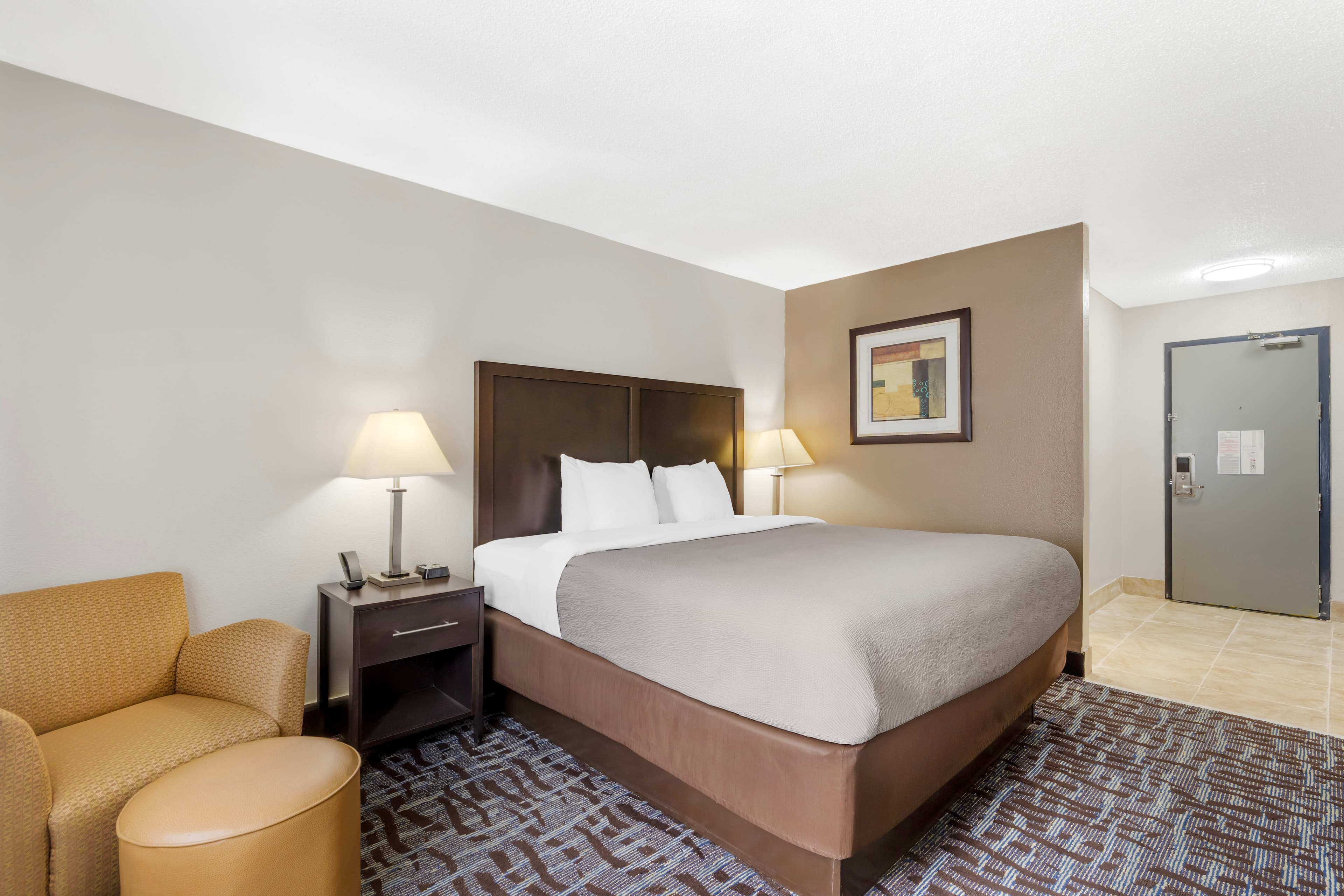 Quality Inn & Suites Chattanooga-East Ridge — 11