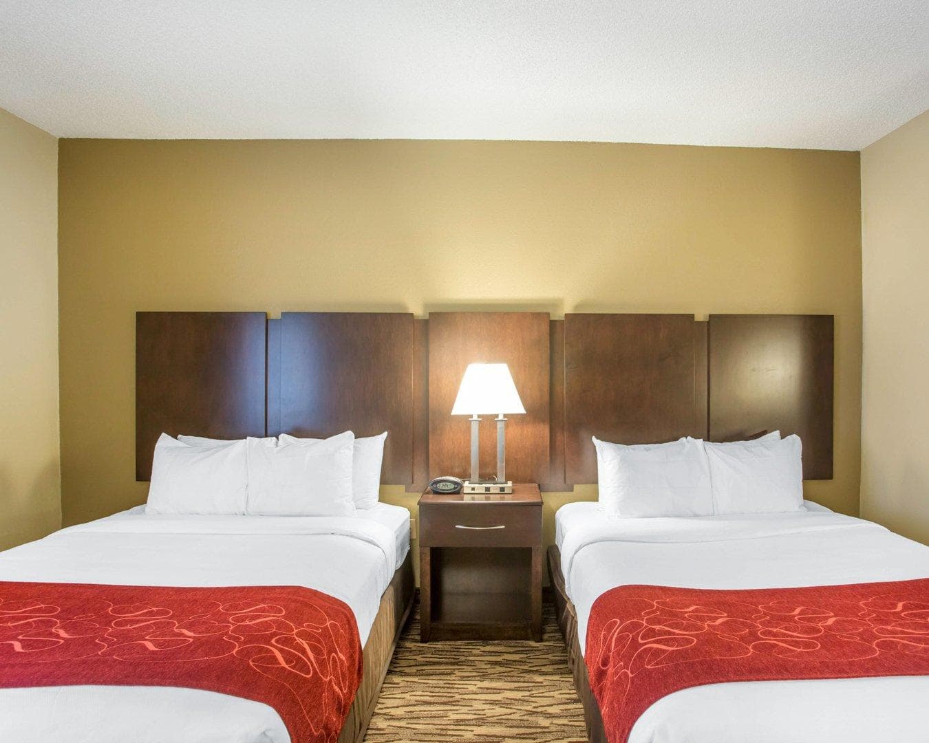 Comfort Suites Lebanon - Image 5