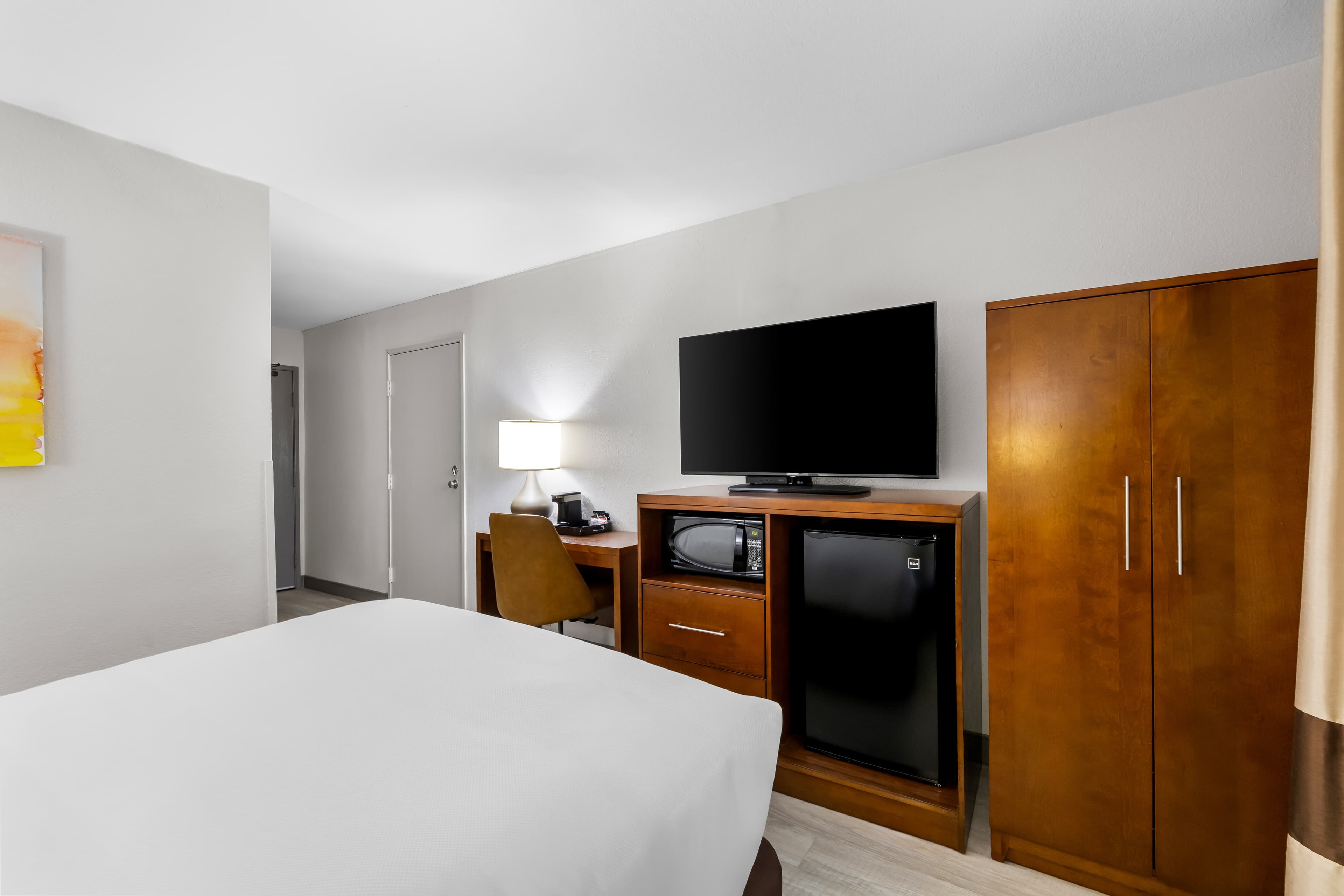 Comfort Inn Nashville West - Image 4