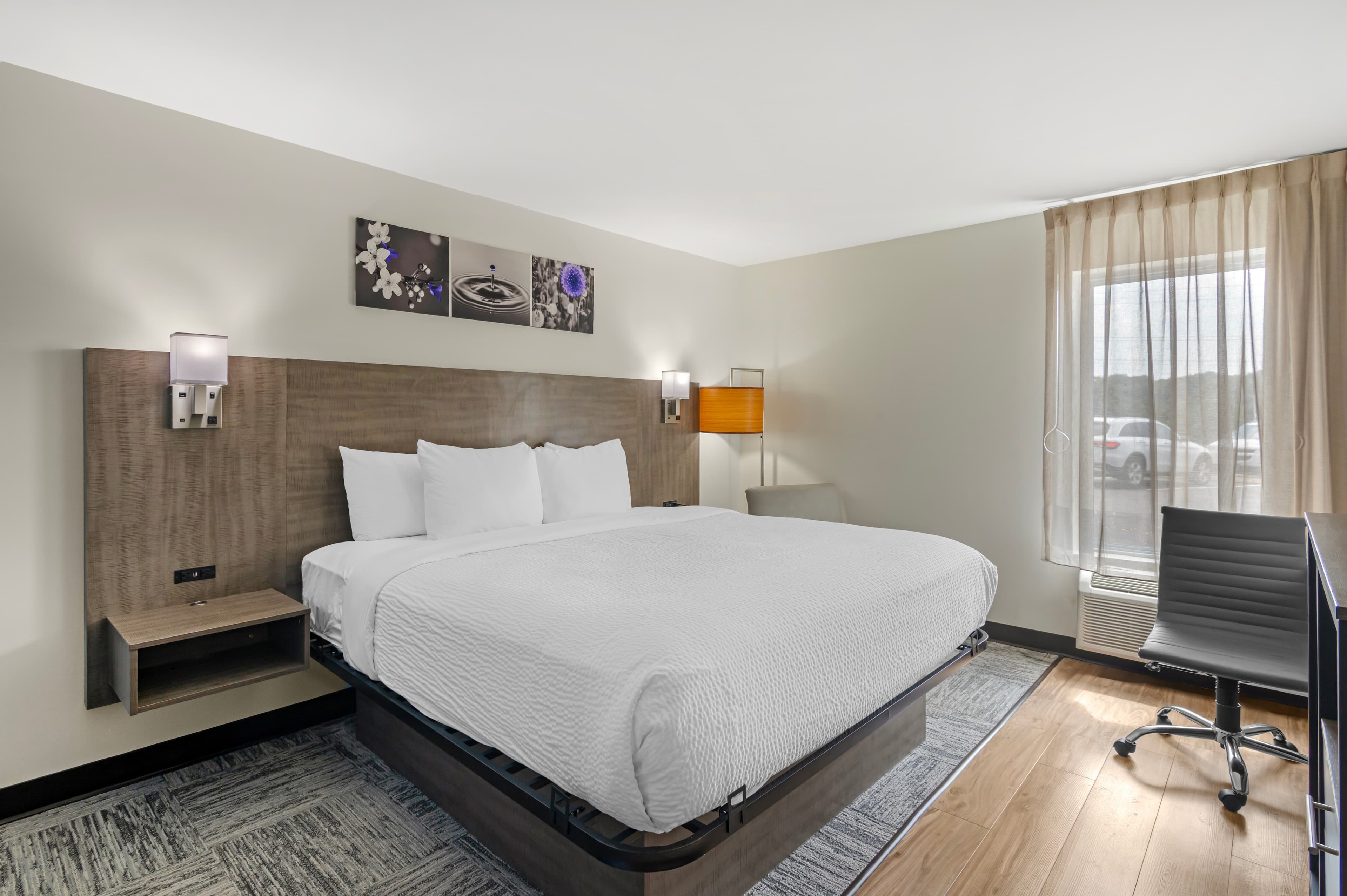 Sleep Inn Franklin - Cool Springs - Image 3