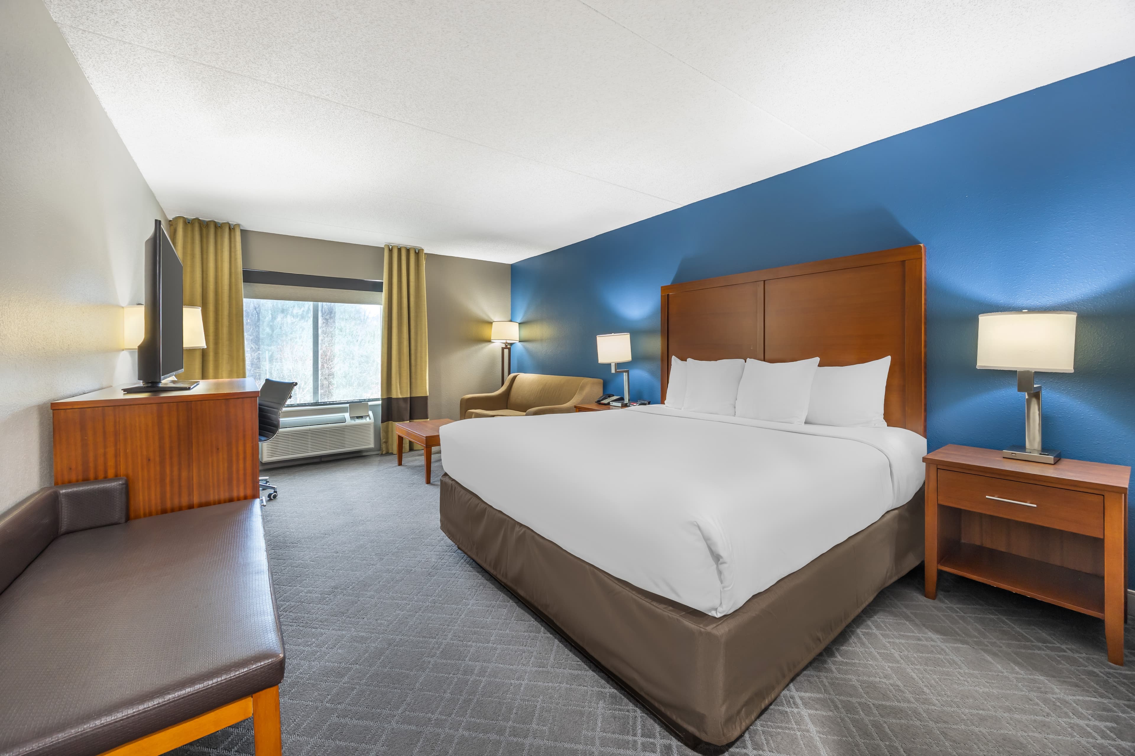 Comfort Inn & Suites Chattanooga West - Lookout Mountain - Image 2