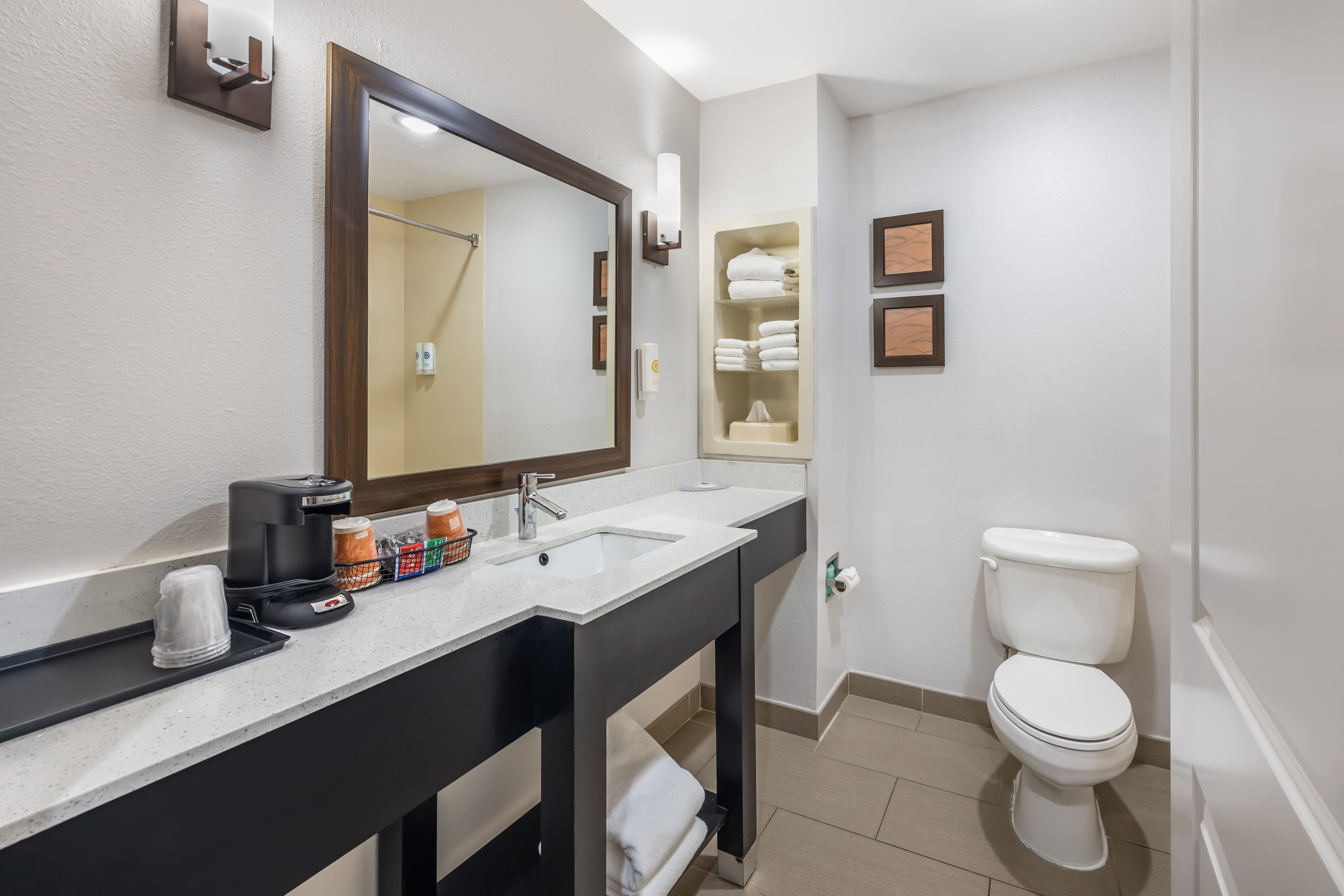 Comfort Inn & Suites Chattanooga West - Lookout Mountain — 21