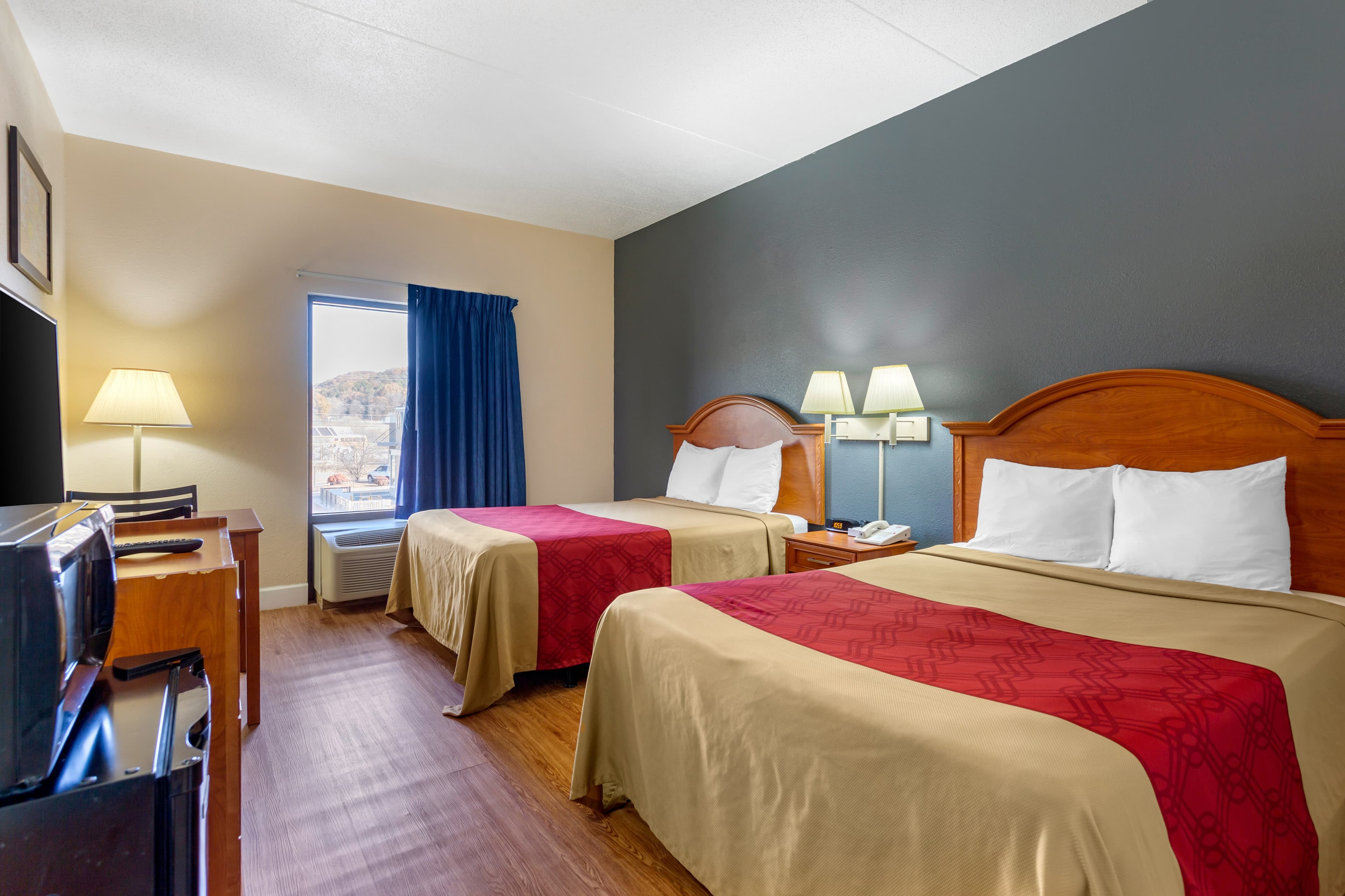 Econo Lodge Lookout Mountain — 6