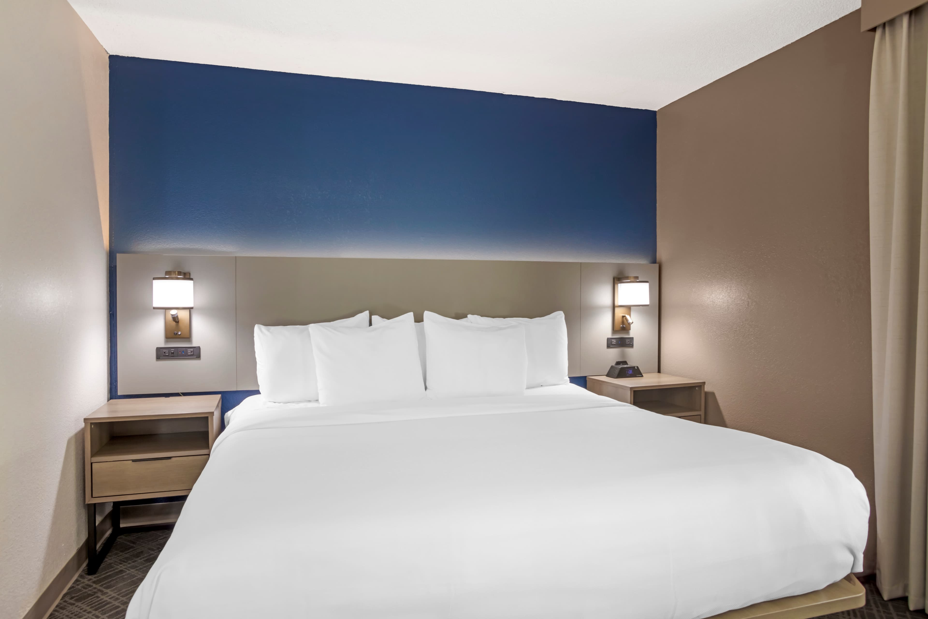 Comfort Suites Nashville Airport - BNA — 10