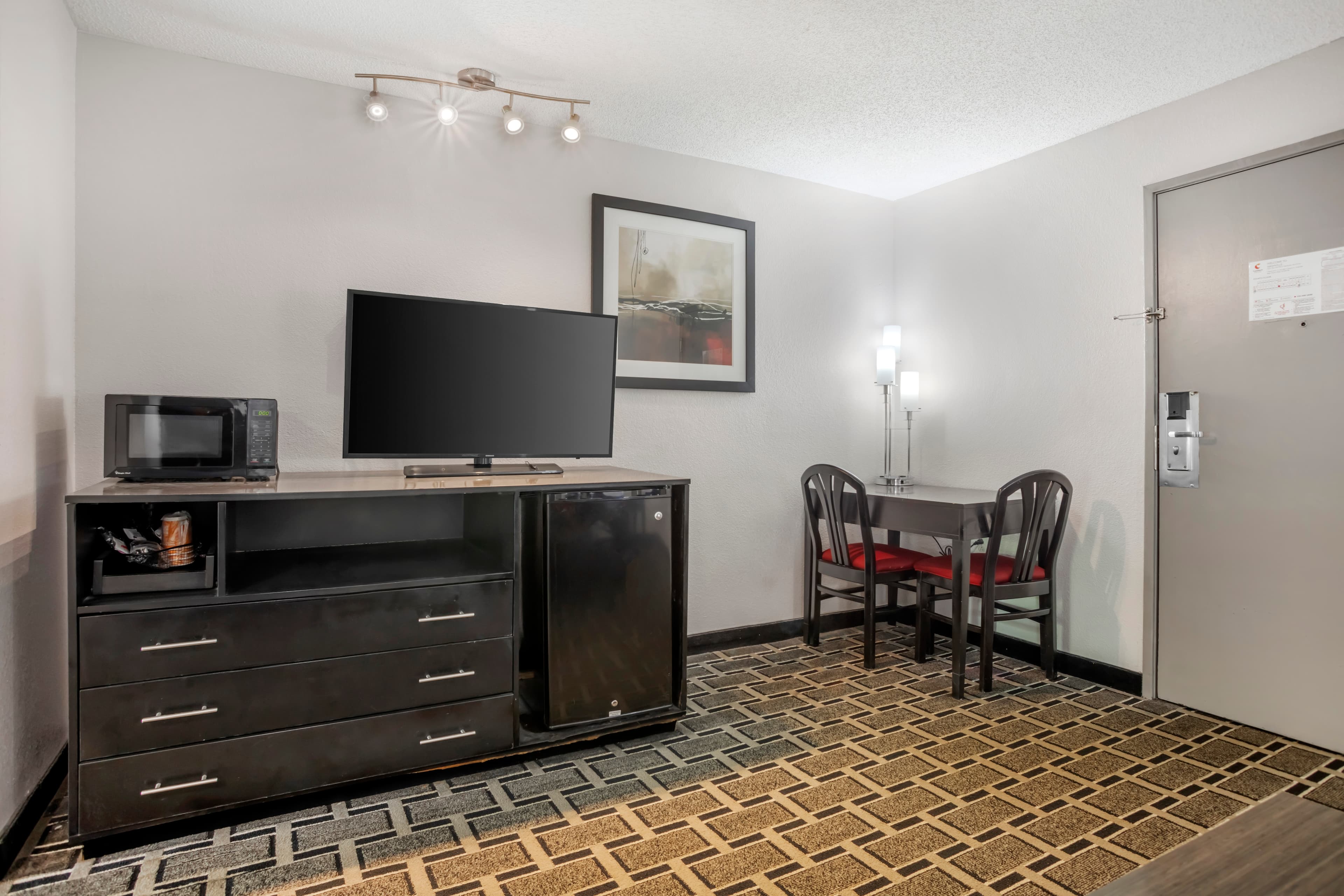 Comfort Suites Nashville Airport - BNA — 19