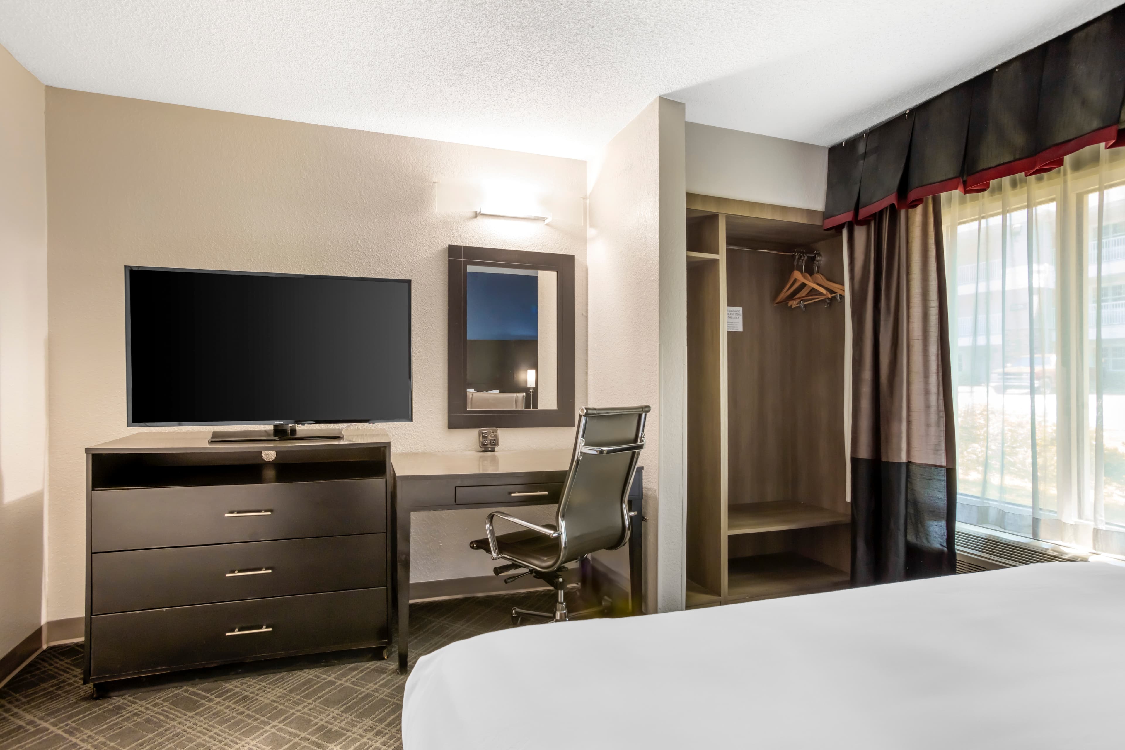 Comfort Suites Nashville Airport - BNA — 23