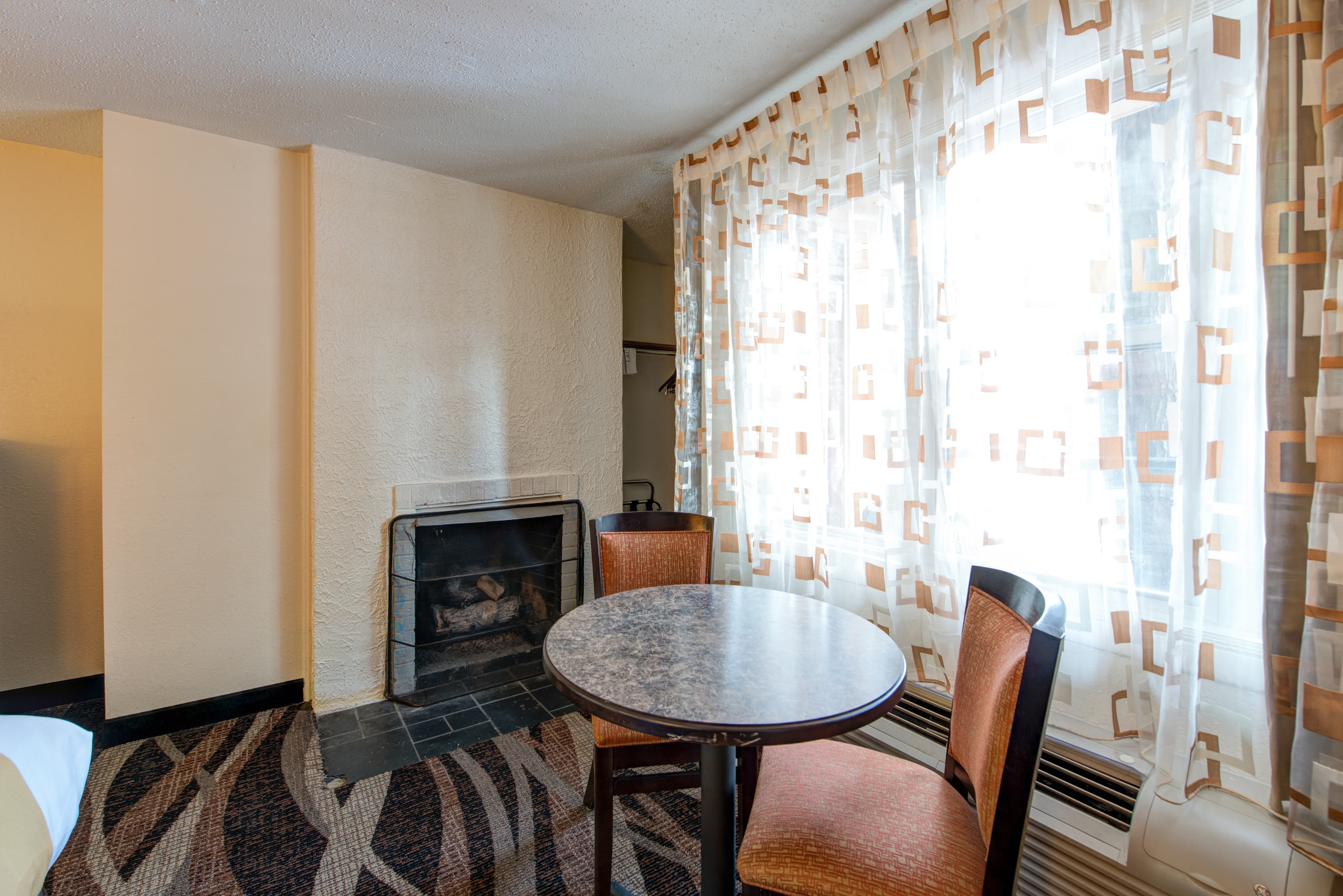 Quality Inn Creekside - Downtown Gatlinburg — 51