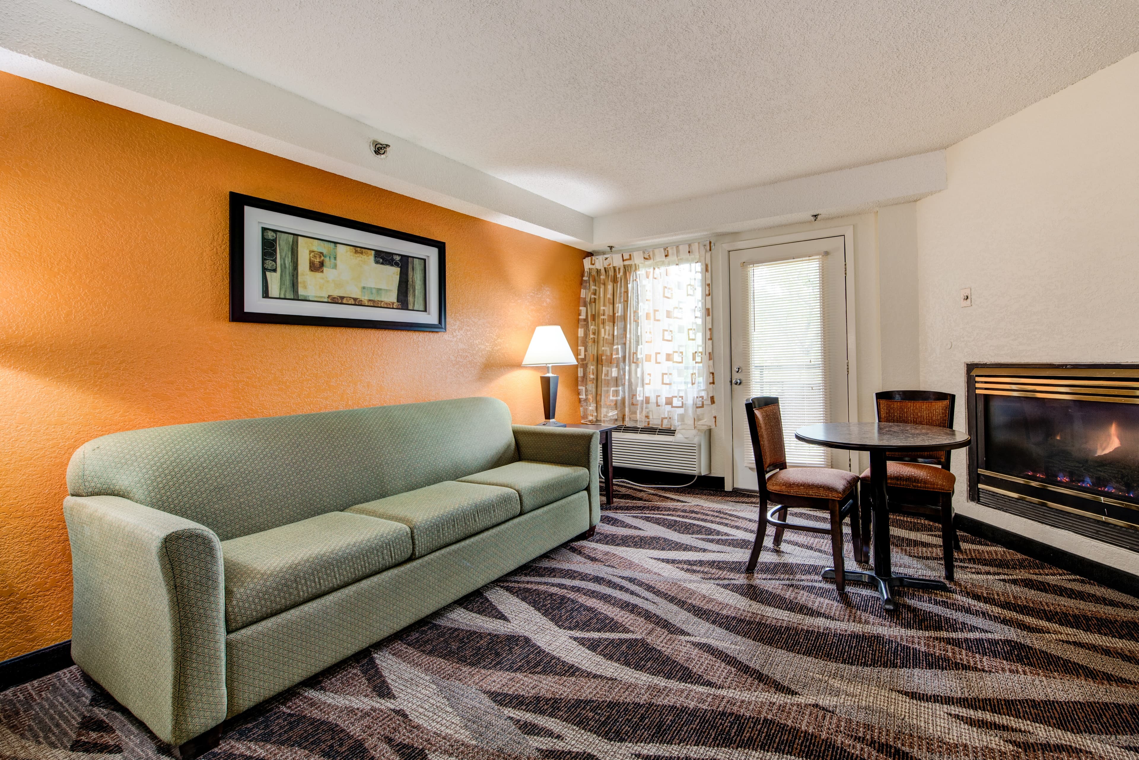 Quality Inn Creekside - Downtown Gatlinburg — 6