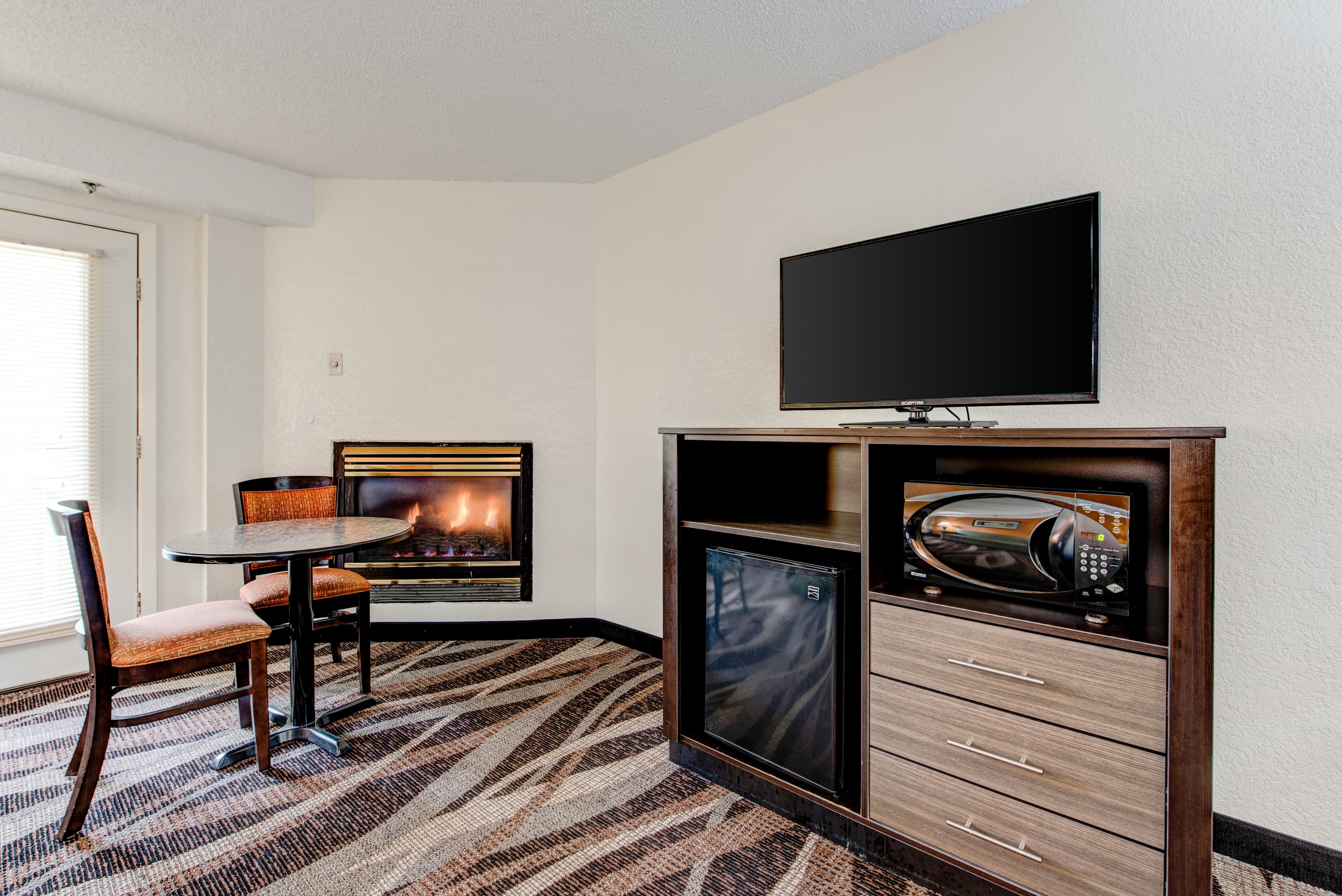Quality Inn Creekside - Downtown Gatlinburg — 7
