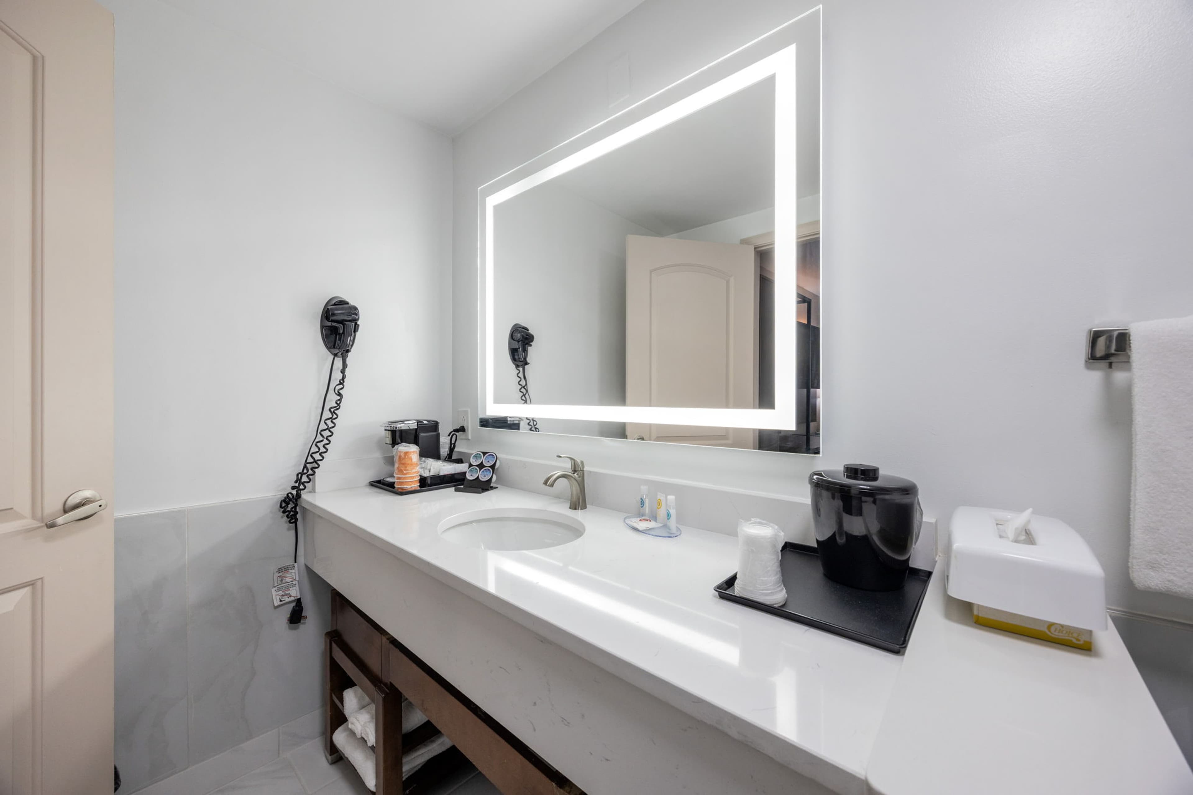 Comfort Inn Downtown Nashville - Music City Center - Image 4