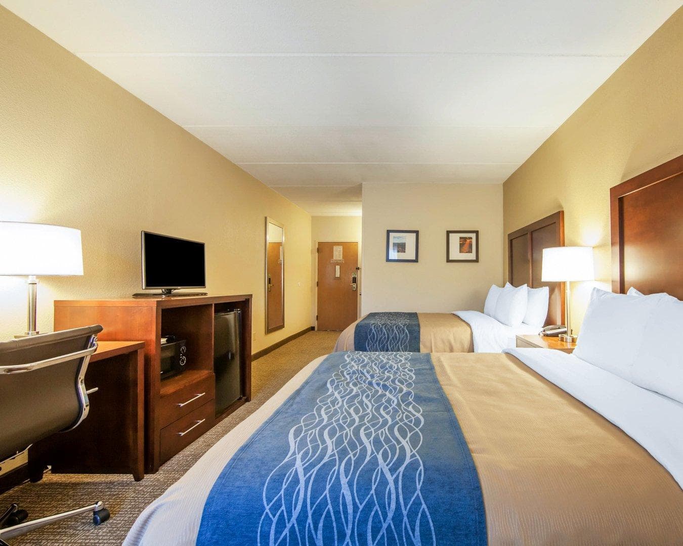 Comfort Inn at Royal Blue — 11