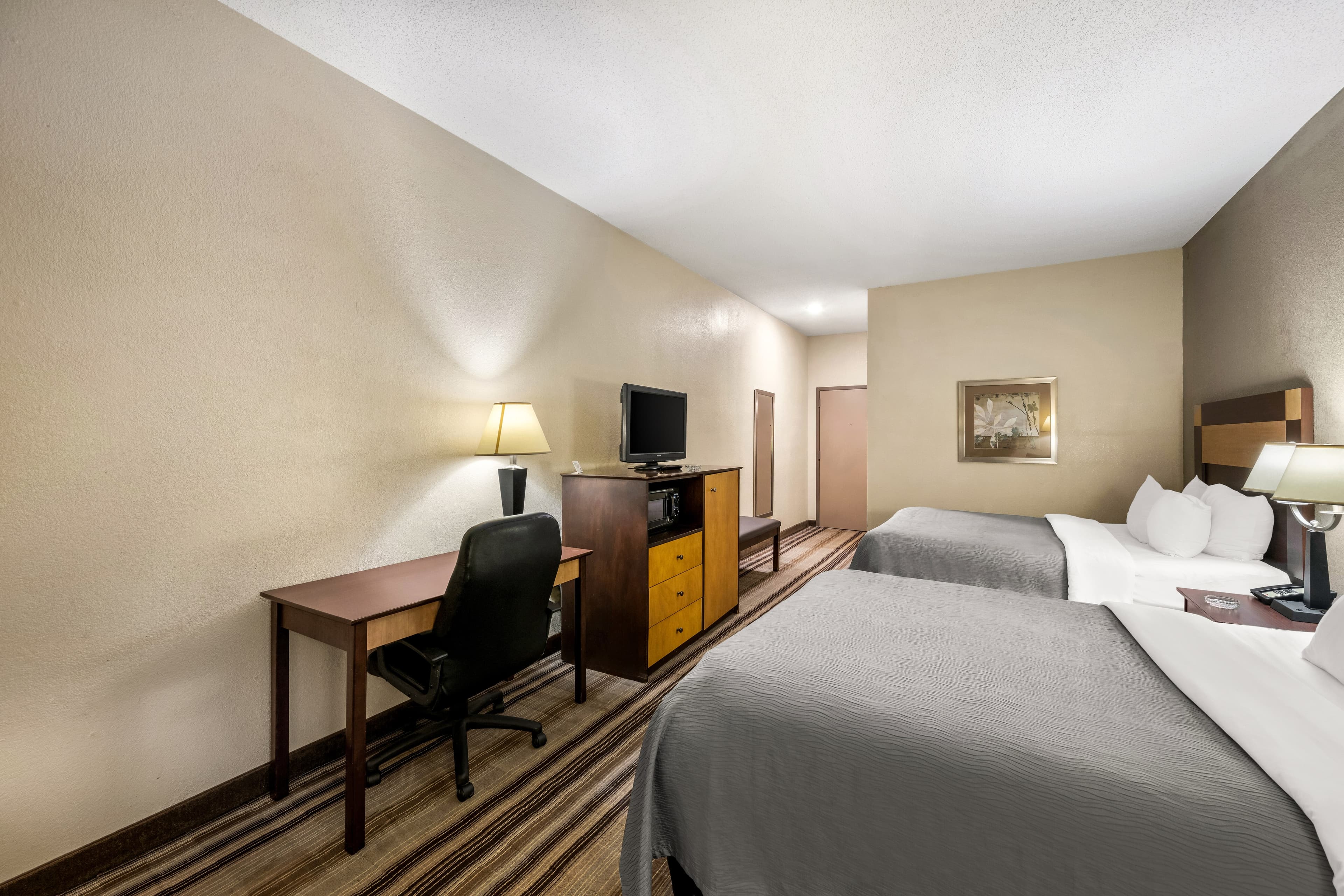 Quality Inn Bulls Gap — 11