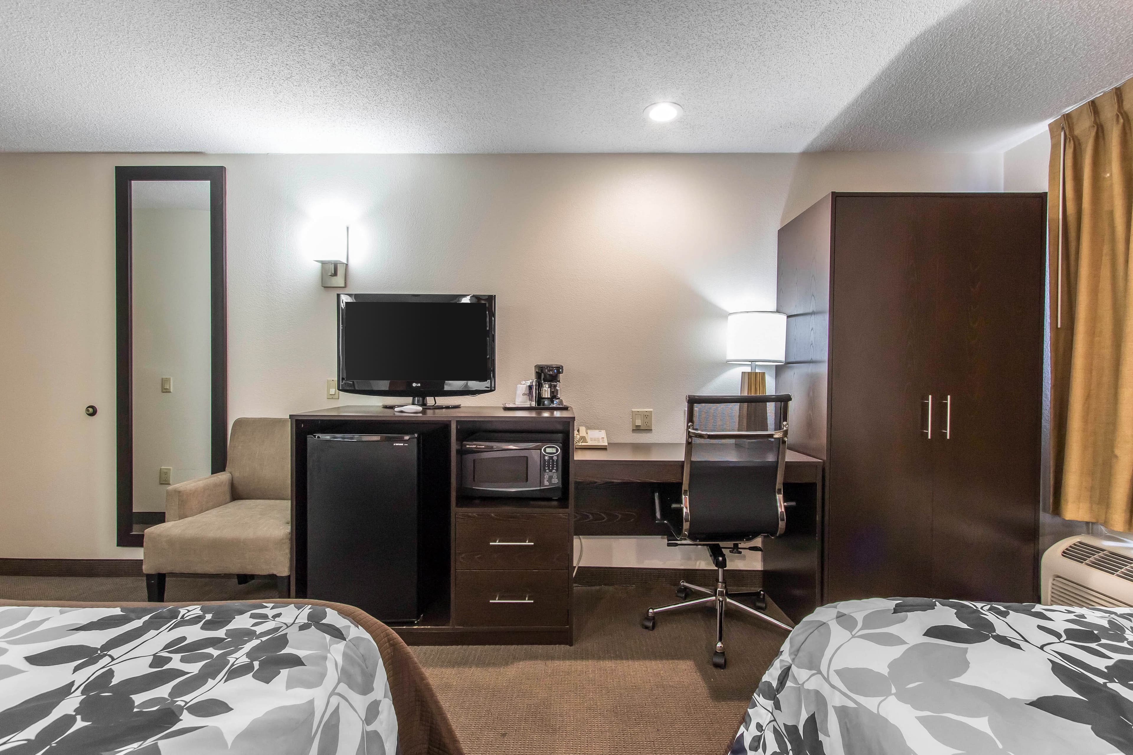 Sleep Inn Nashville near Percy Priest Lake - Image 4