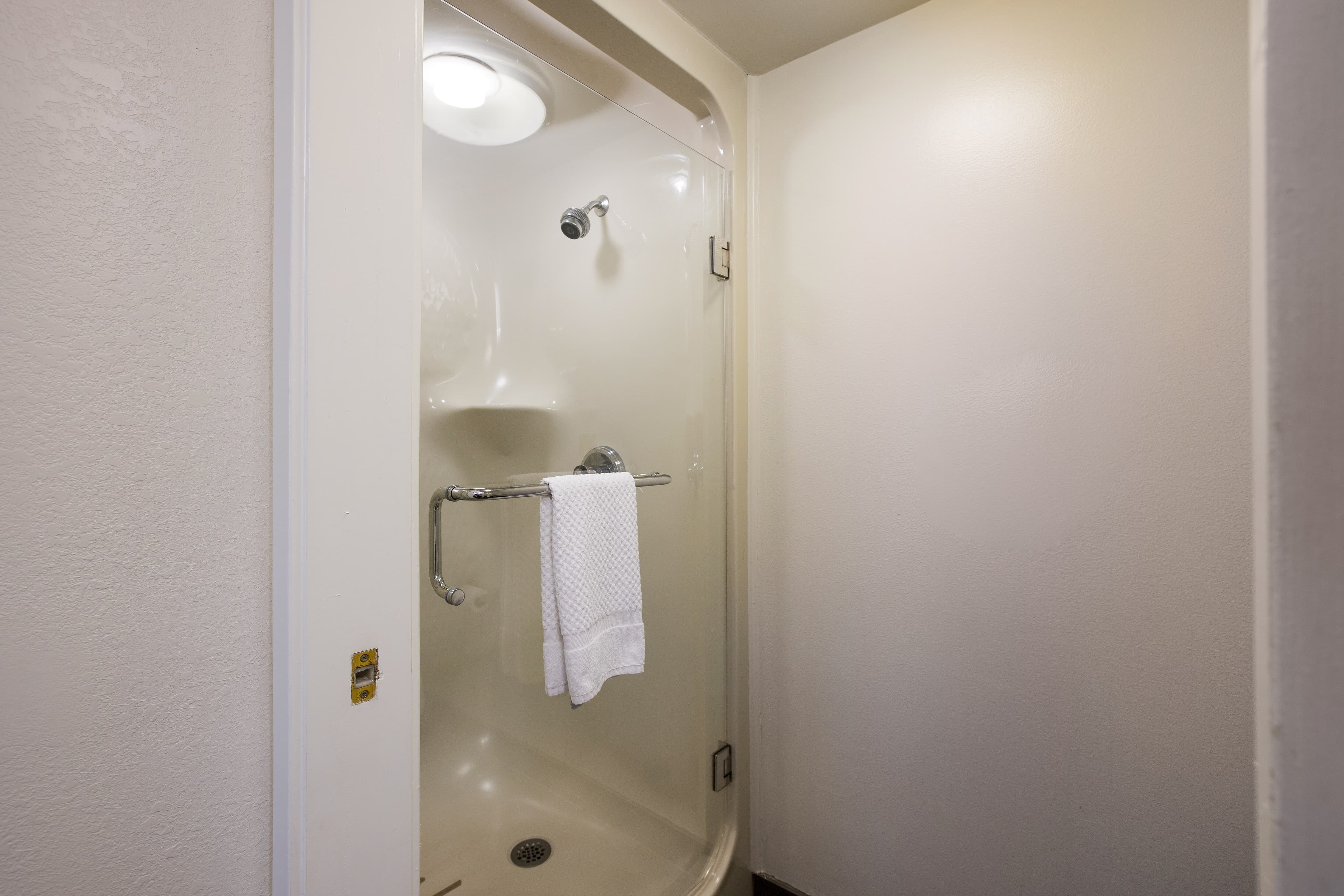 Clarion Pointe Sevierville-Pigeon Forge — 6