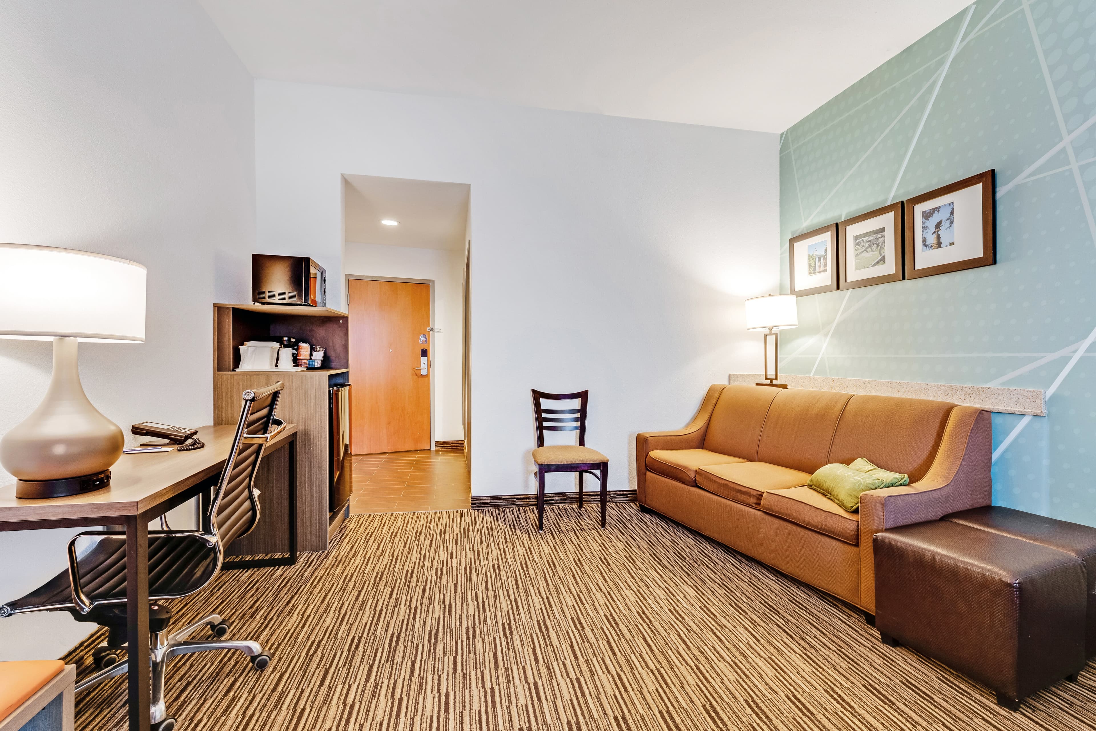 Comfort Suites Murfreesboro Shopping District - Image 3