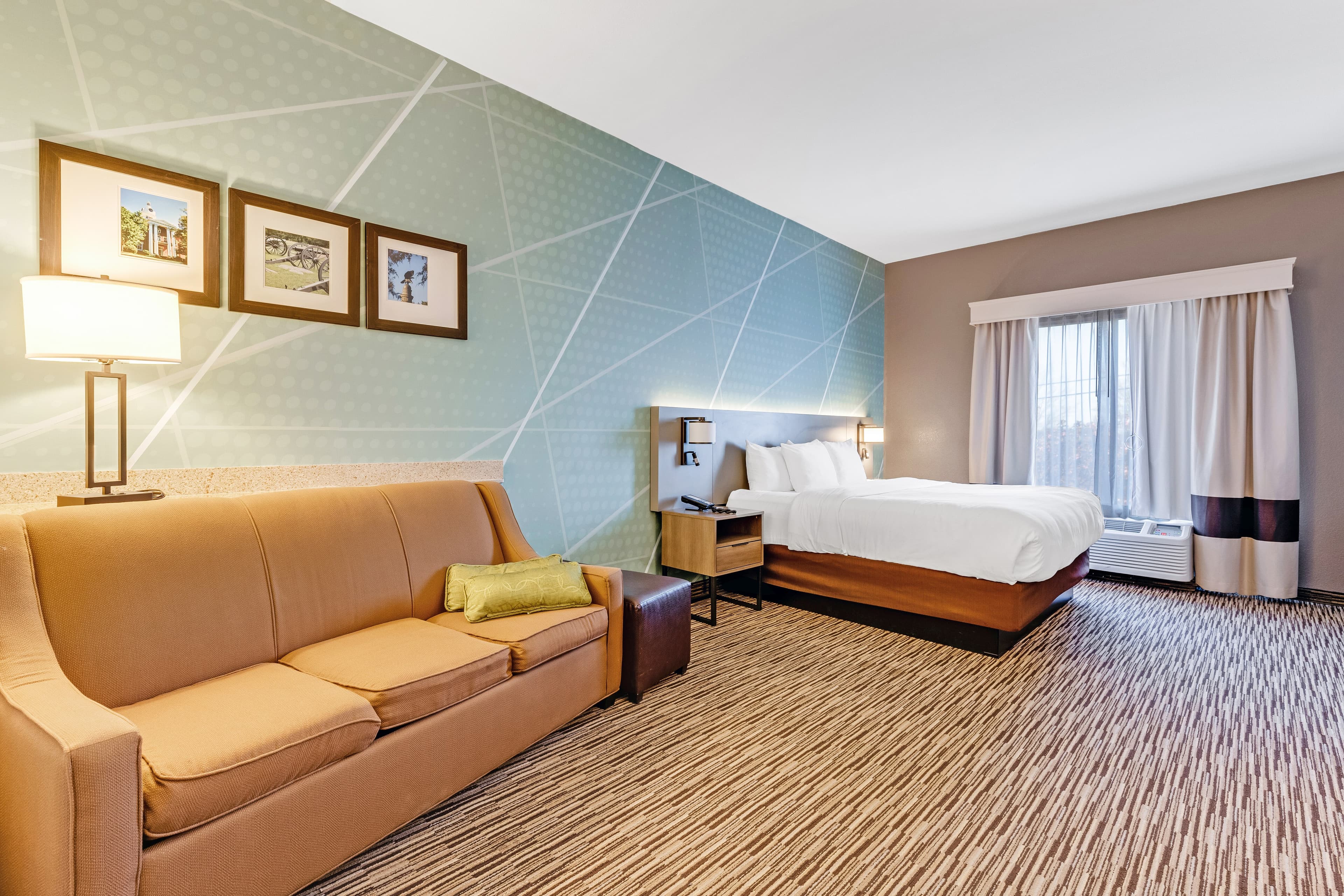 Comfort Suites Murfreesboro Shopping District - Image 4