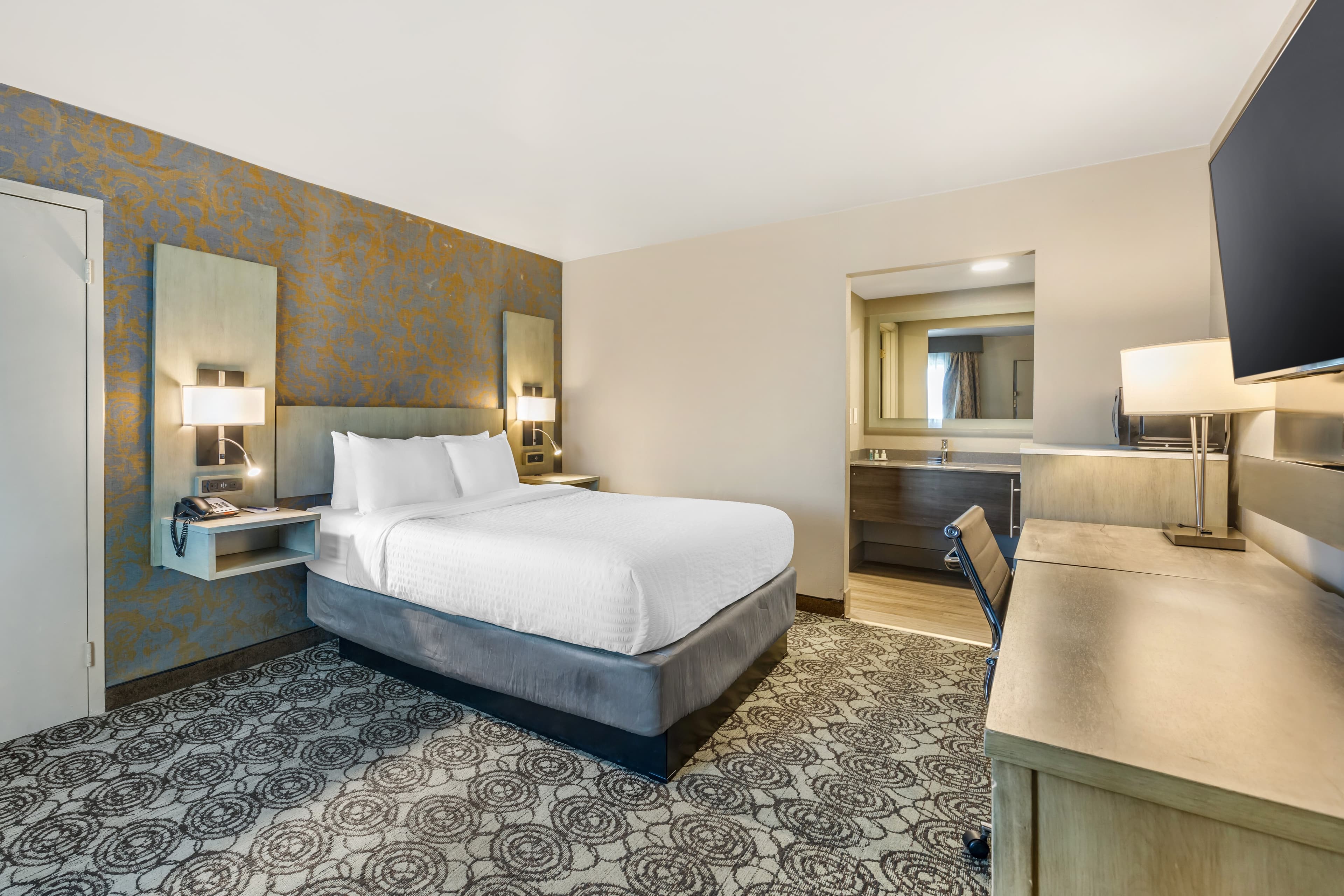 Clarion Inn Murfreesboro Old Fort Pkwy — 32