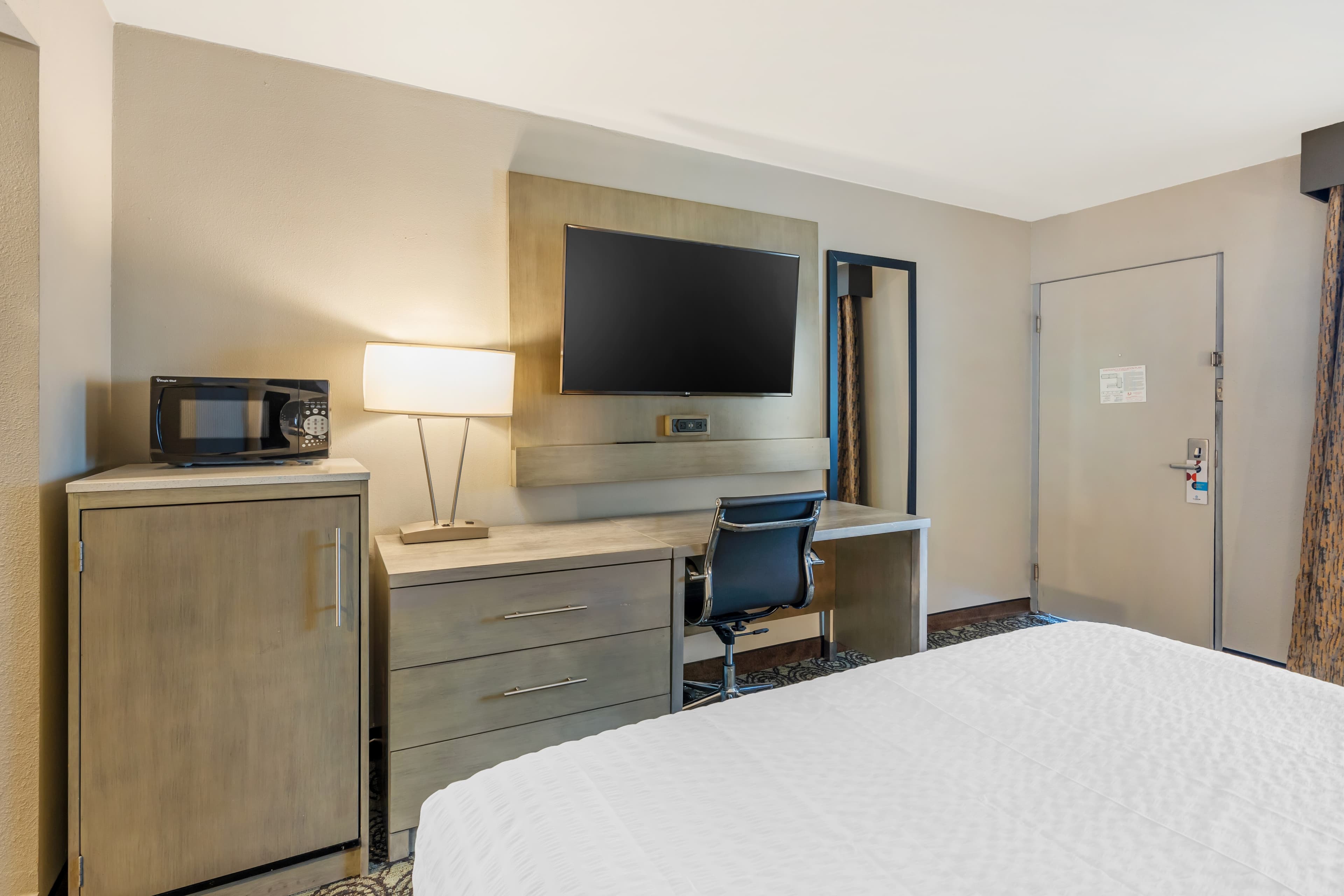 Clarion Inn Murfreesboro Old Fort Pkwy — 35