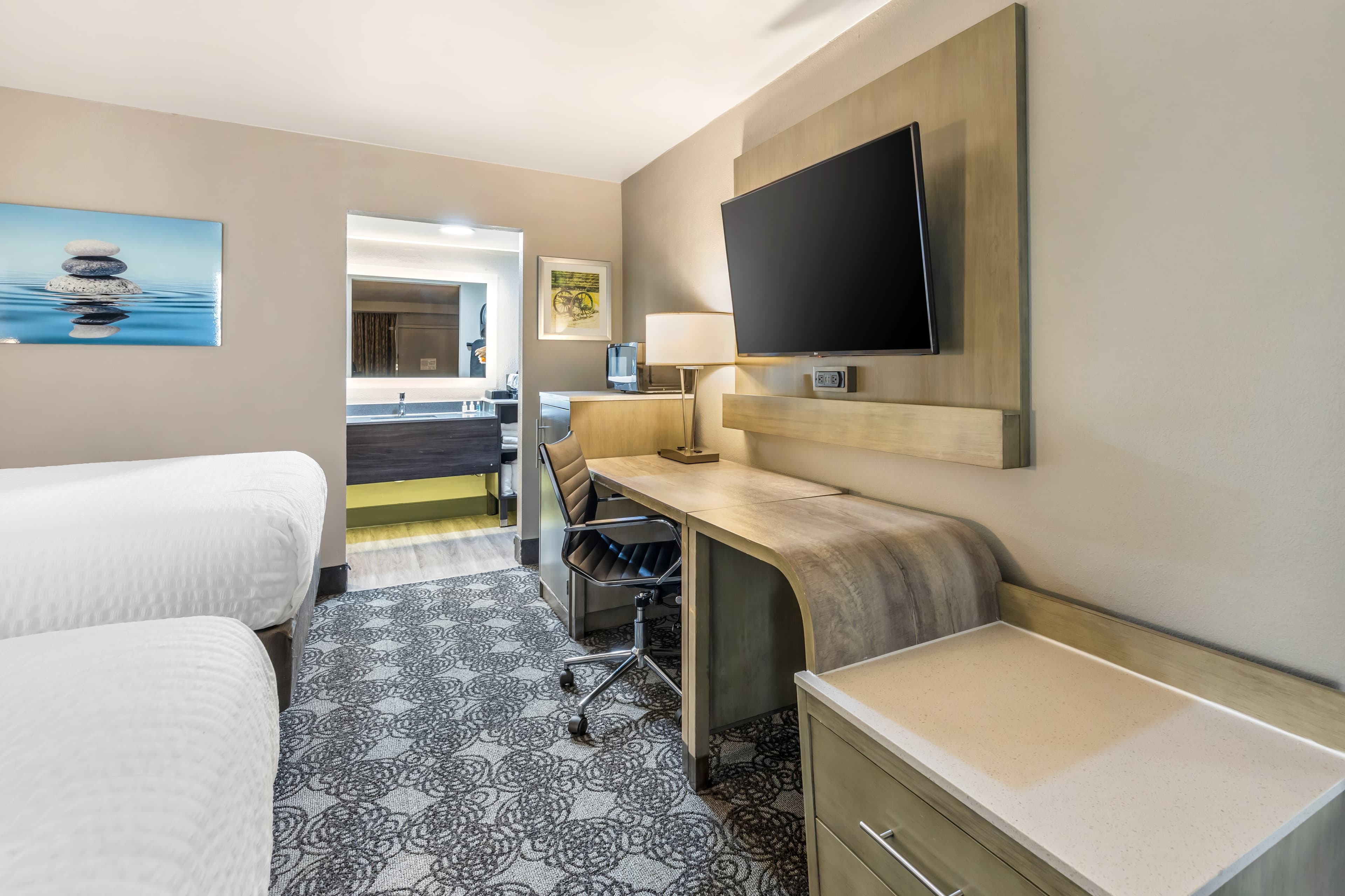 Clarion Inn Murfreesboro Old Fort Pkwy — 38