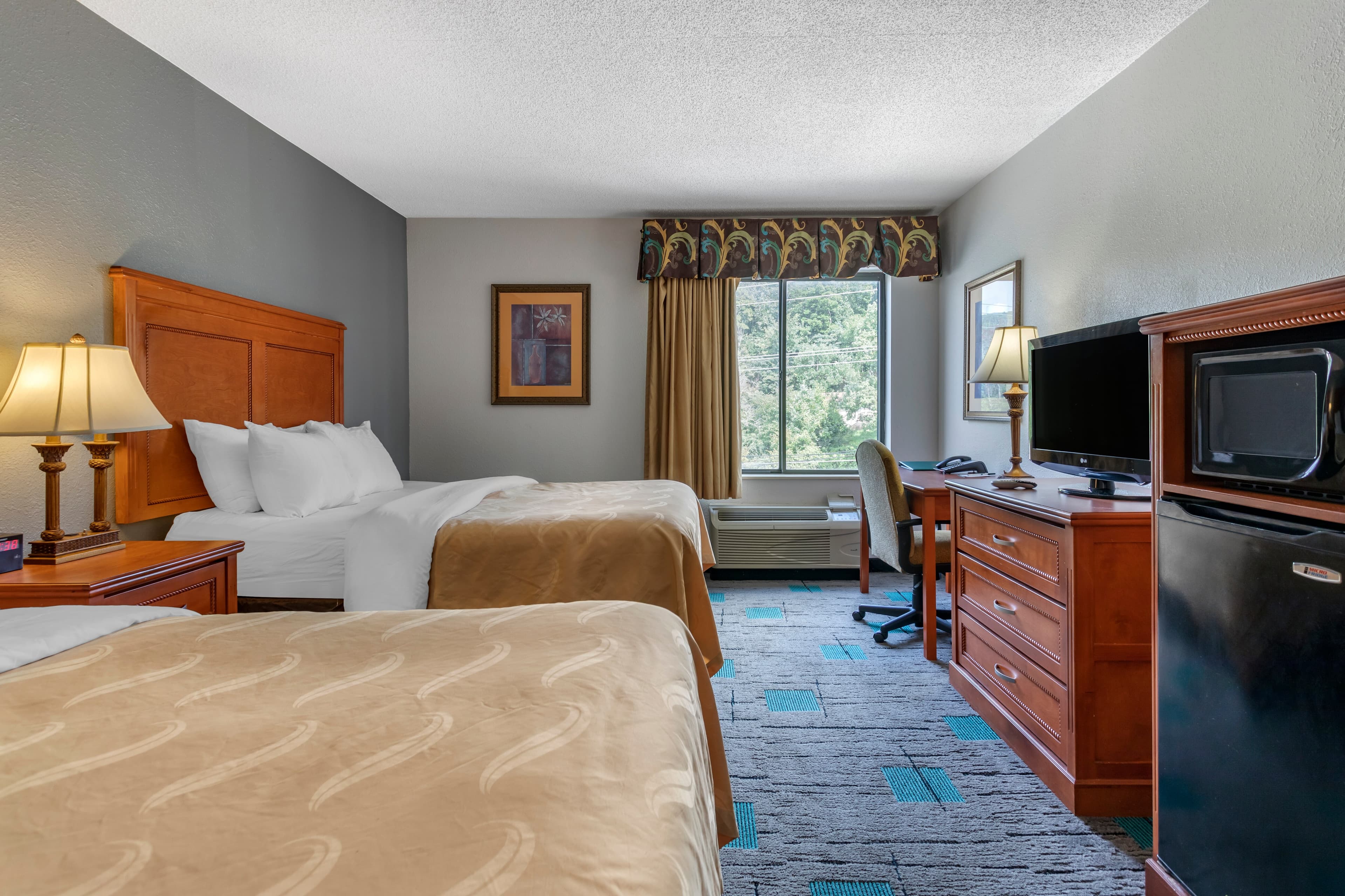 Quality Inn & Suites Chattanooga West near Lookout Mountain — 16