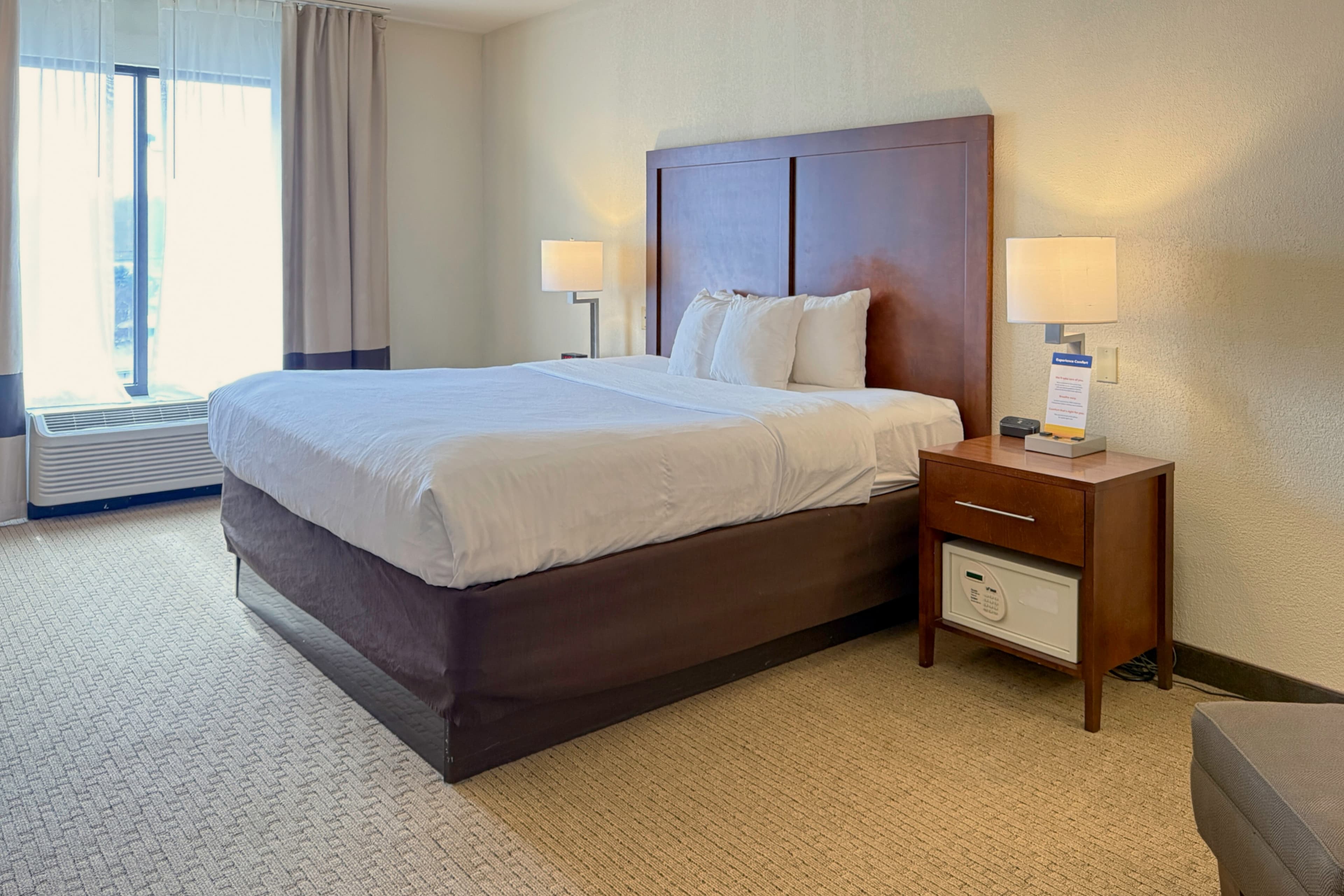 Comfort Inn & Suites Rogersville - Image 3