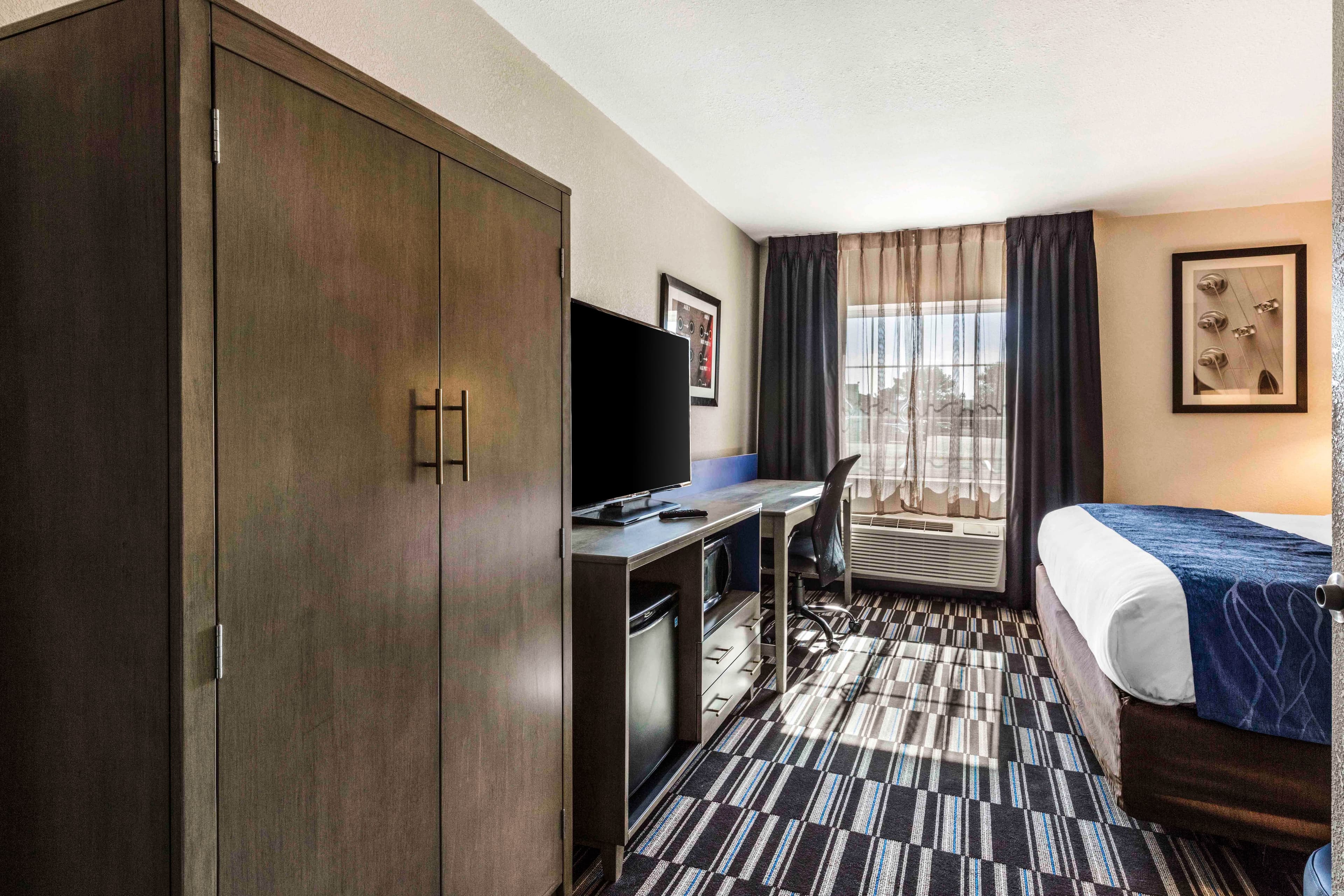 Comfort Inn Memphis Airport West — 9