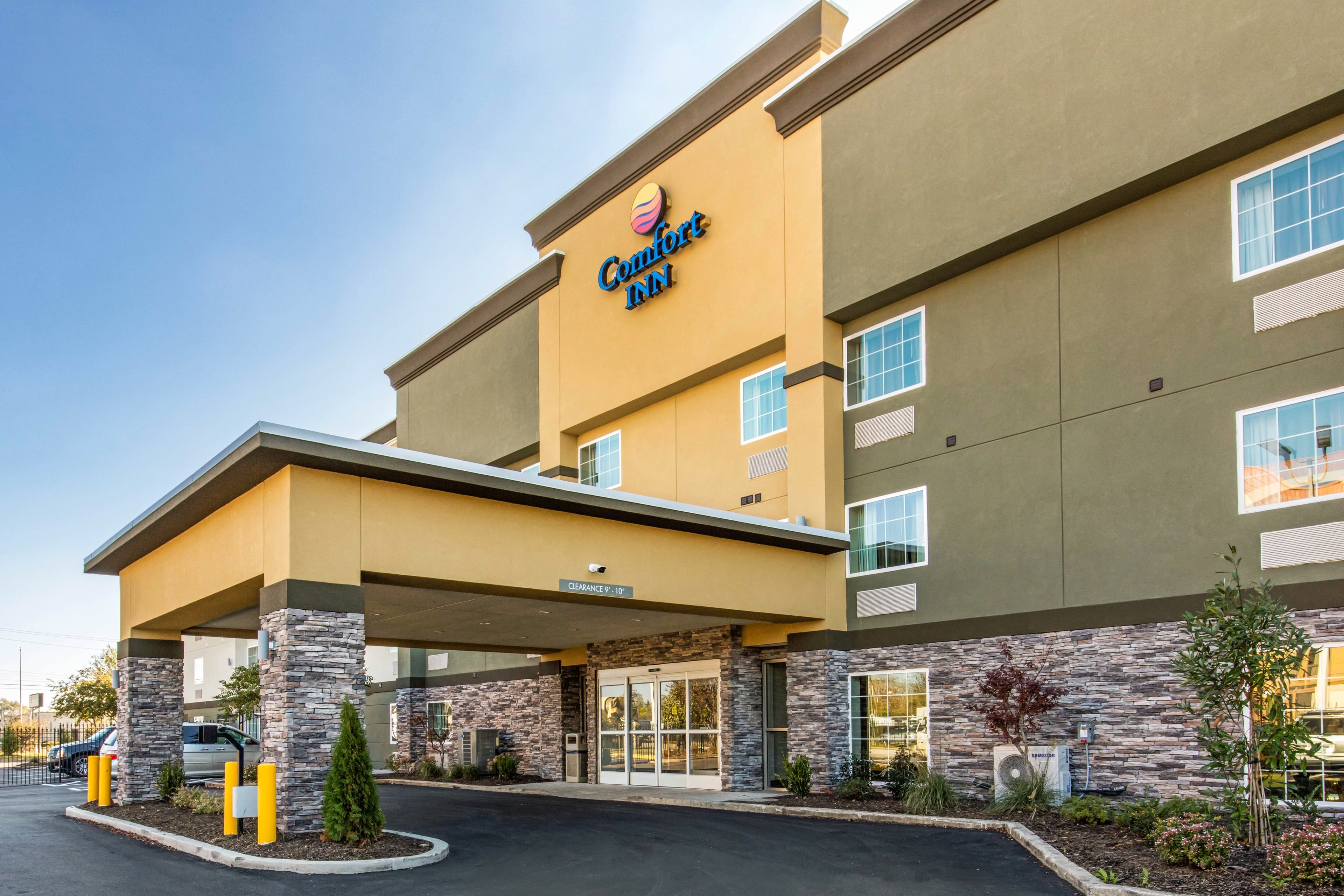 Comfort Inn Memphis Airport West - Image 1