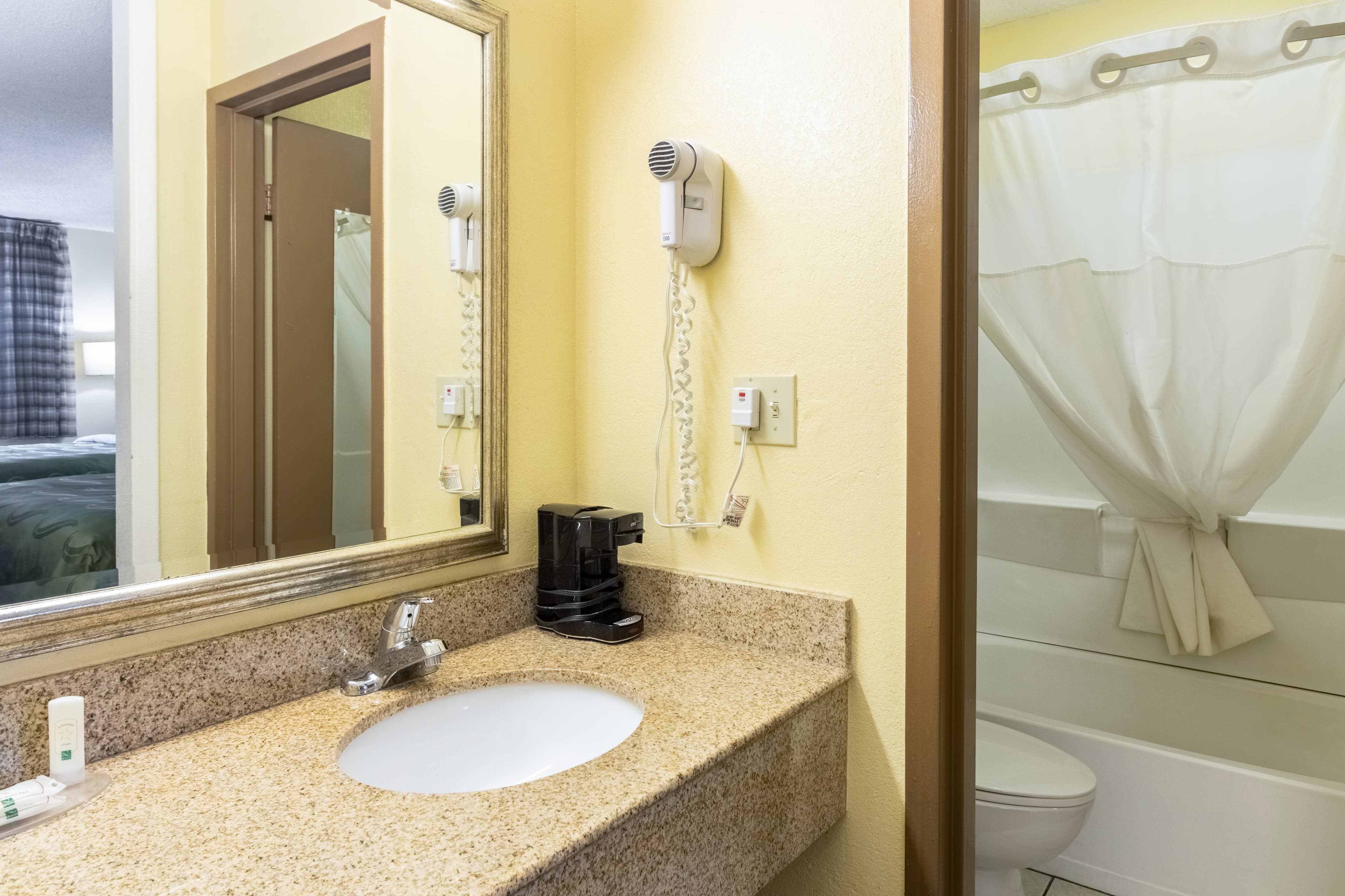 Quality Inn Franklin - Cool Springs Area — 15