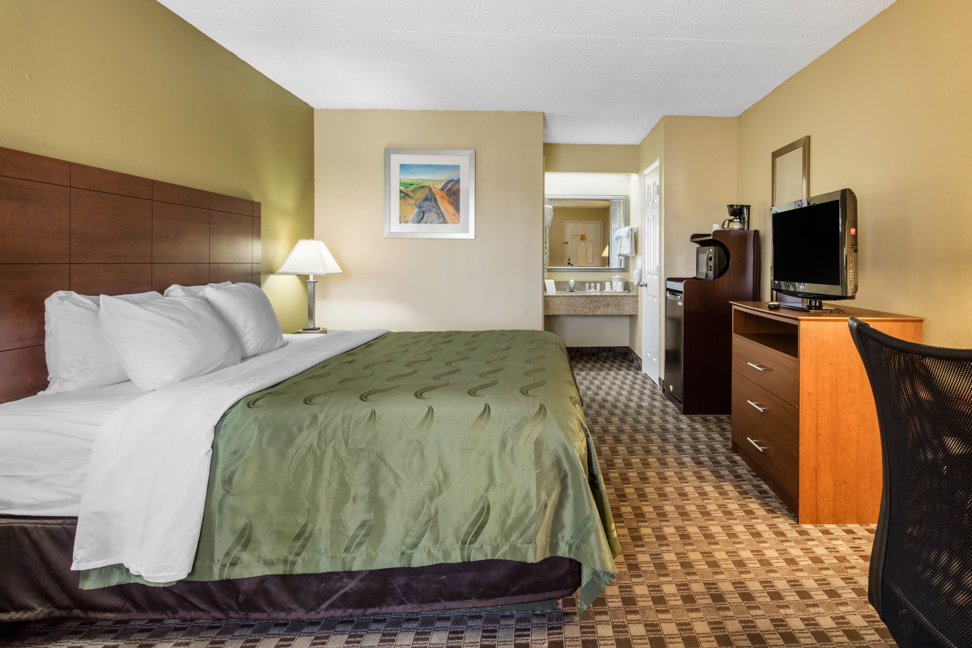 Quality Inn Lebanon — 8