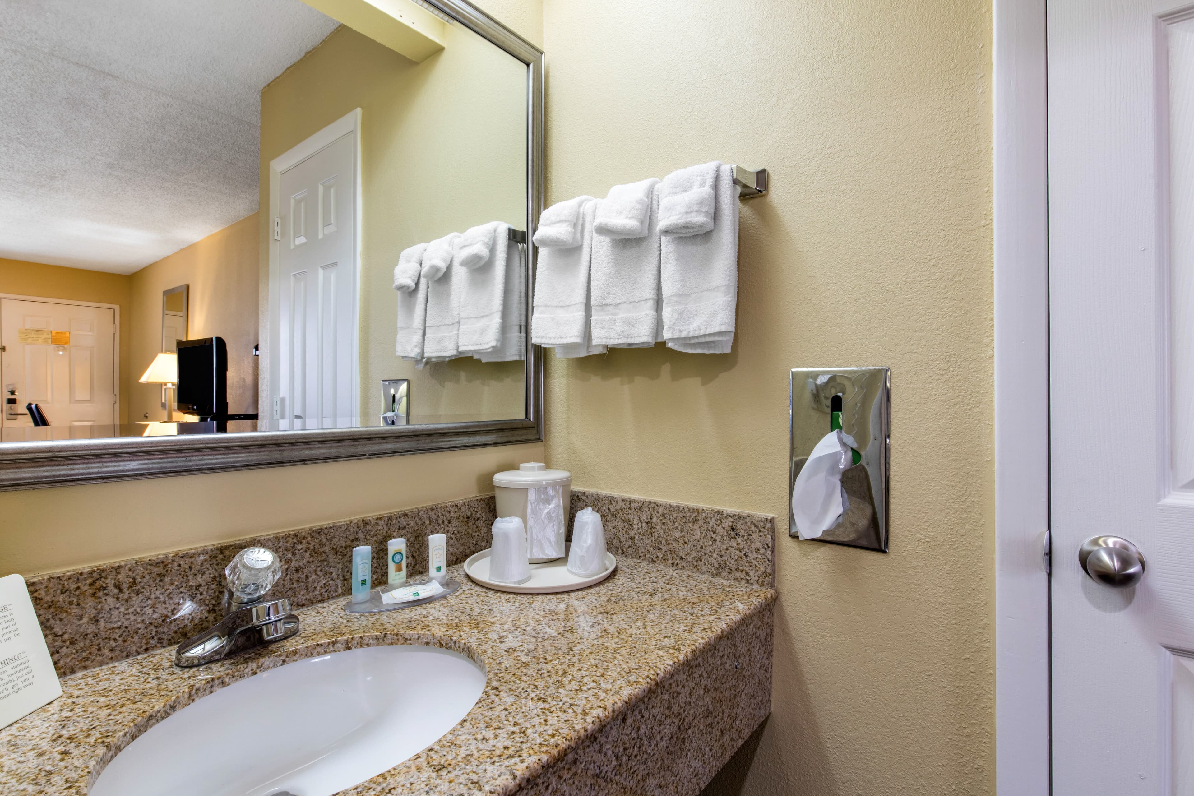 Quality Inn Lebanon — 10