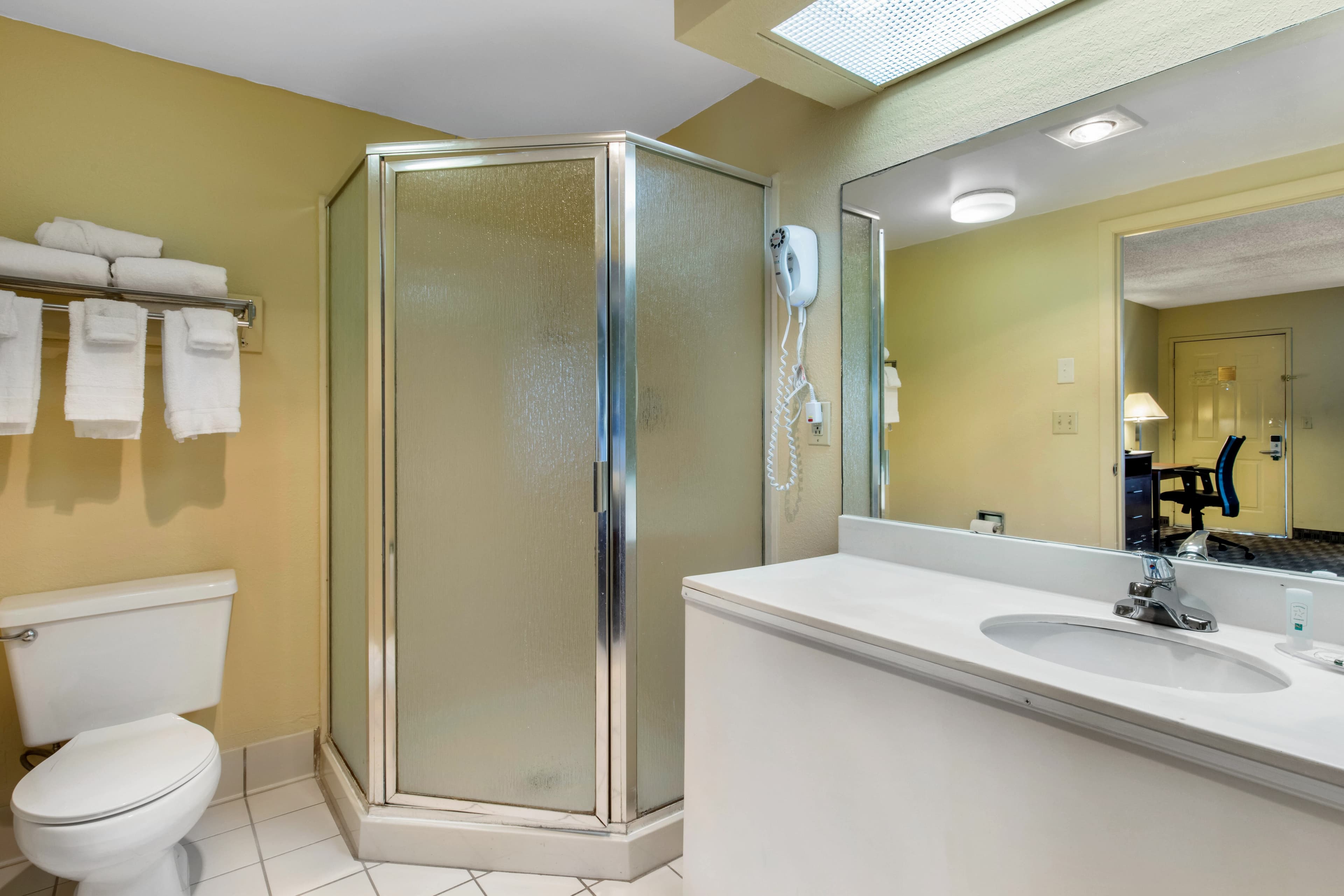 Quality Inn Lebanon — 51