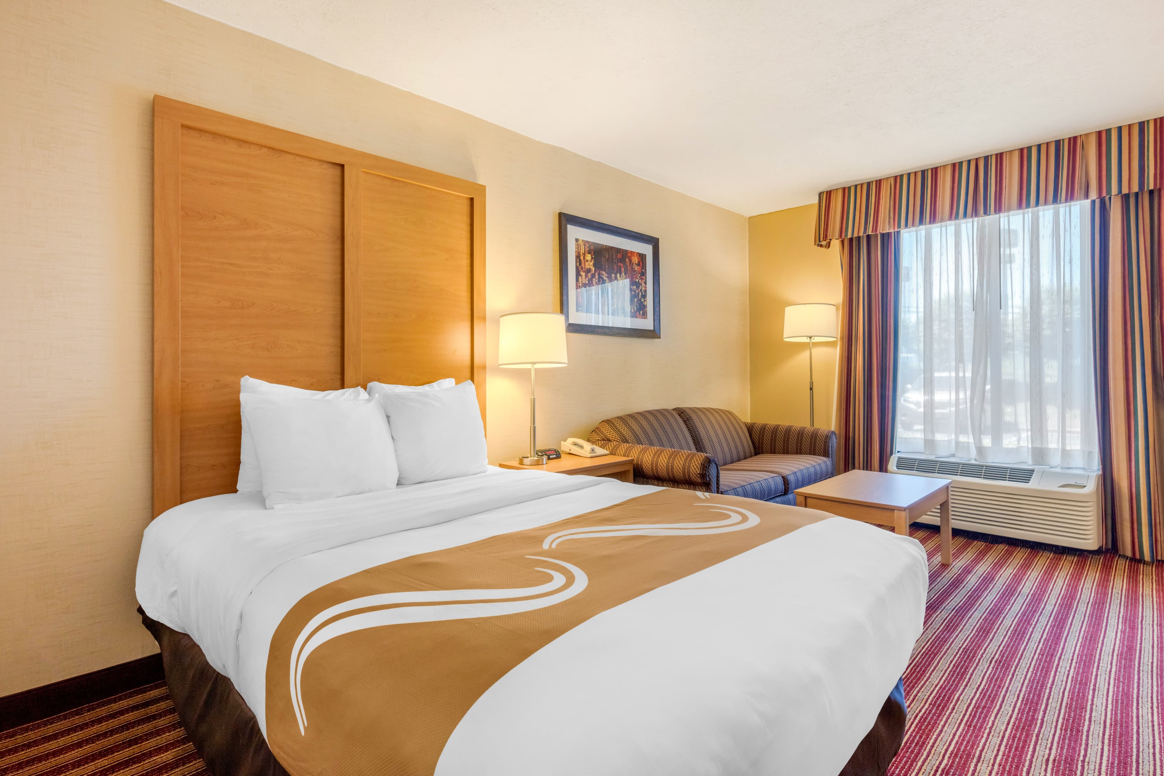 Quality Inn Exit 4 — 8