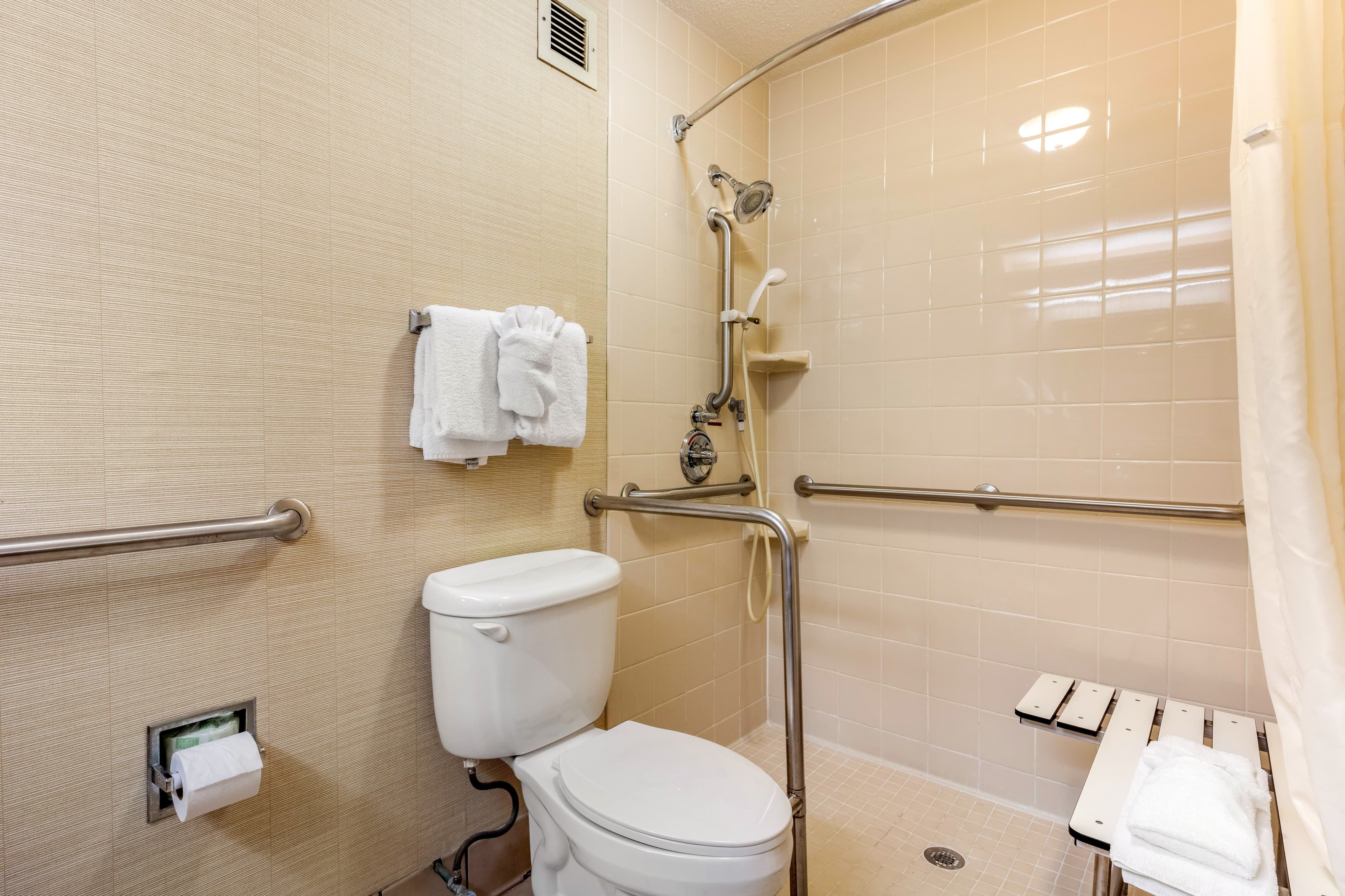 Quality Inn Exit 4 — 21
