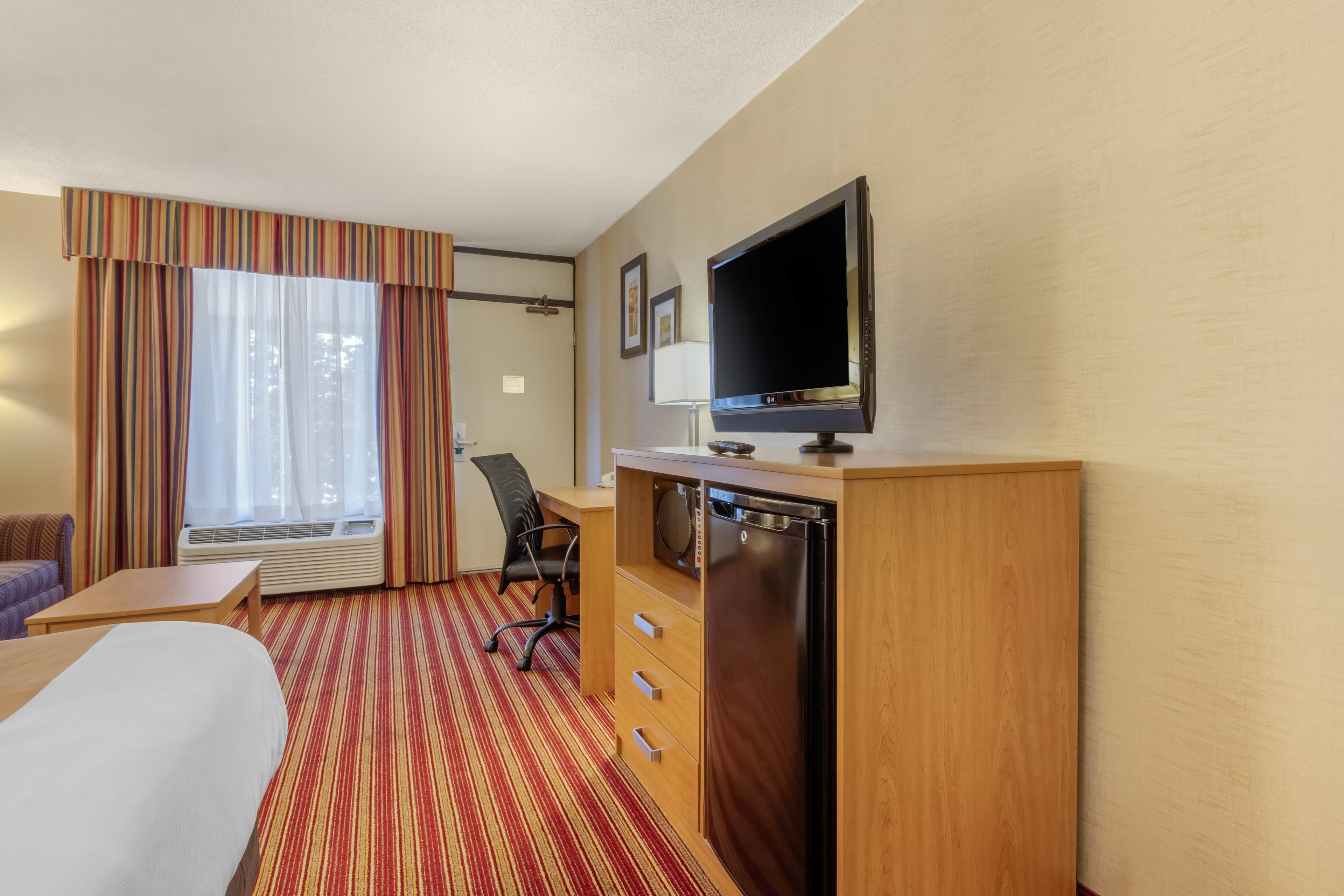 Quality Inn Exit 4 — 31