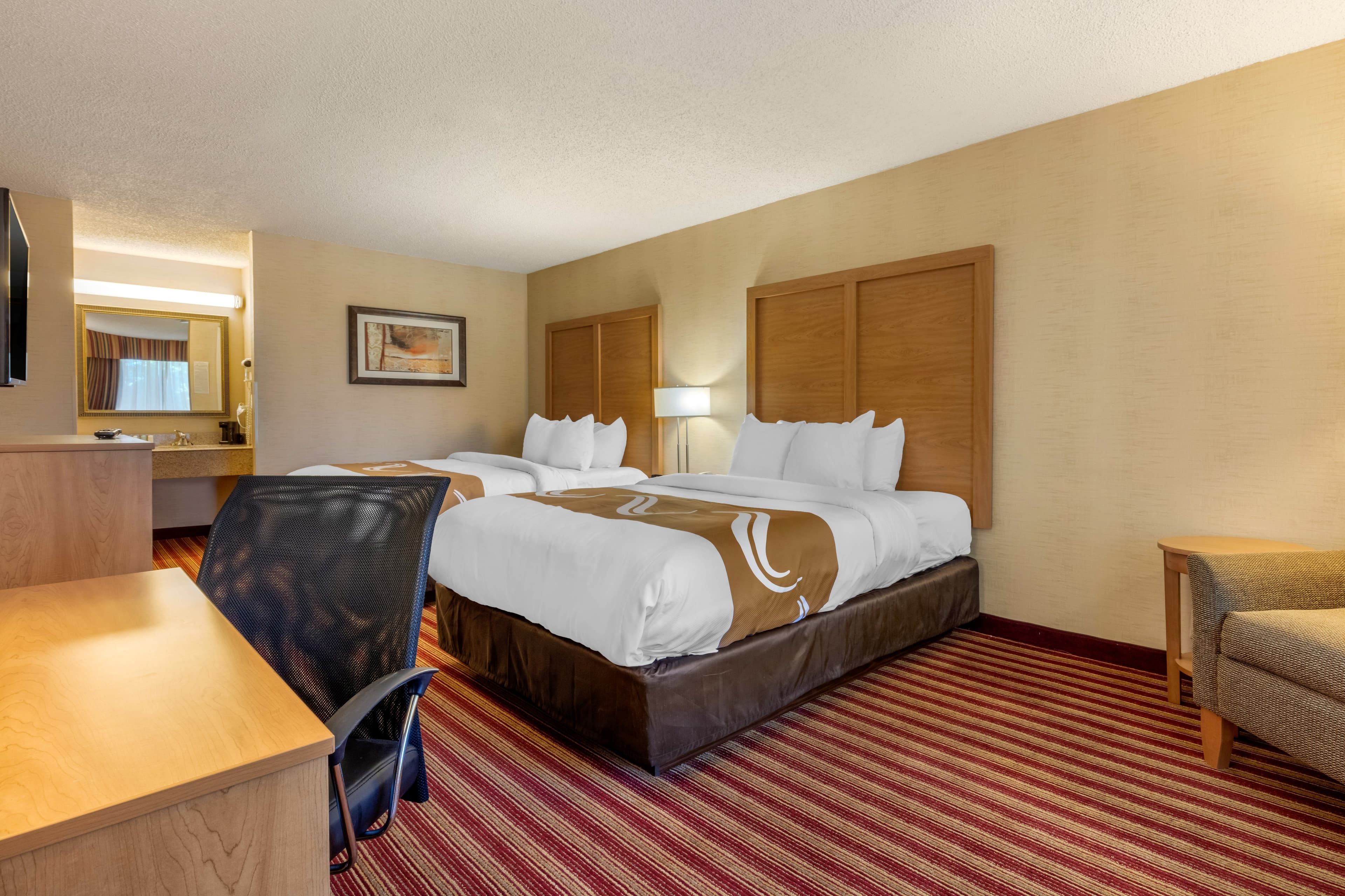Quality Inn Exit 4 — 42
