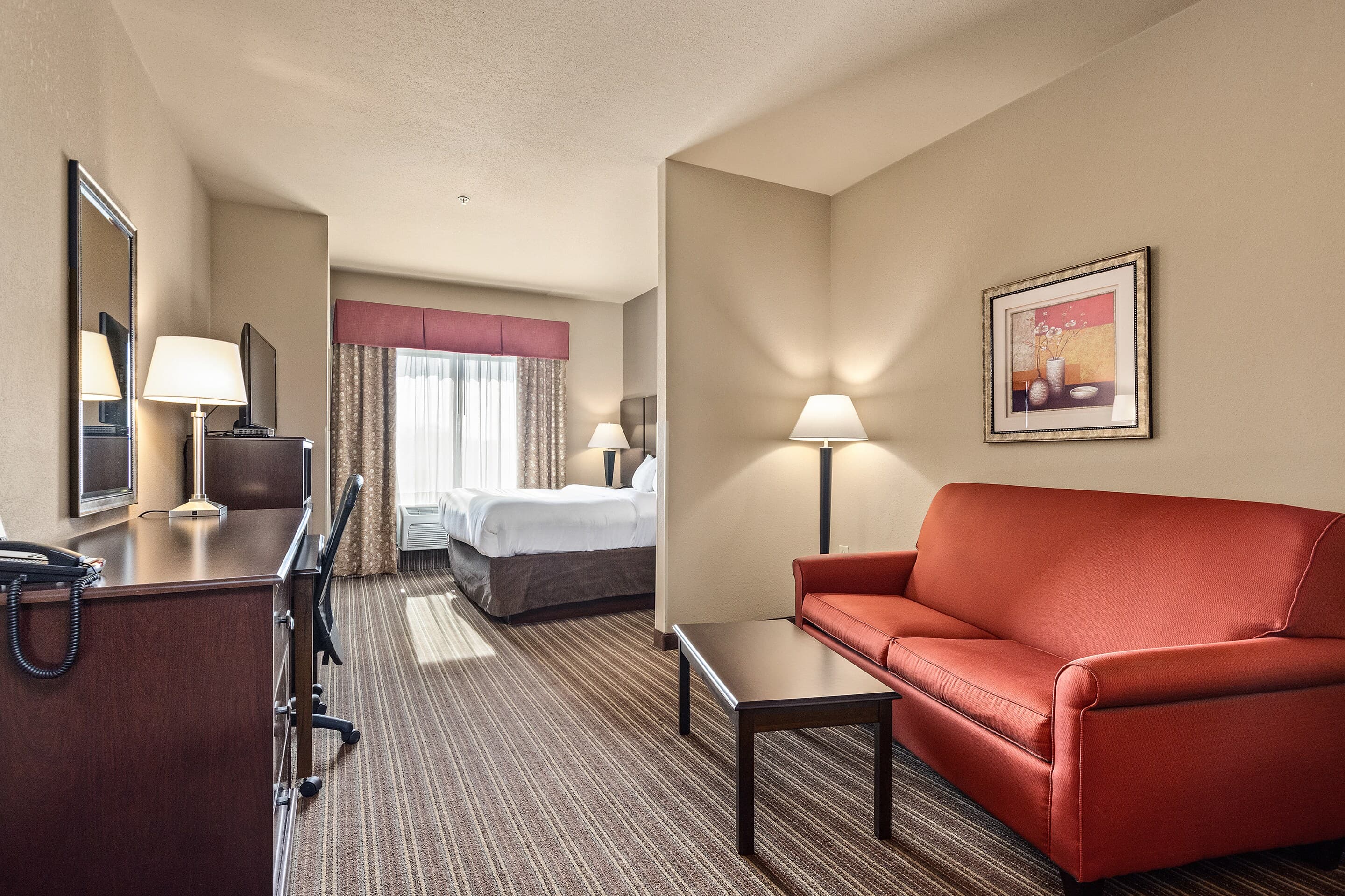 Portland Inn & Suites - Image 4