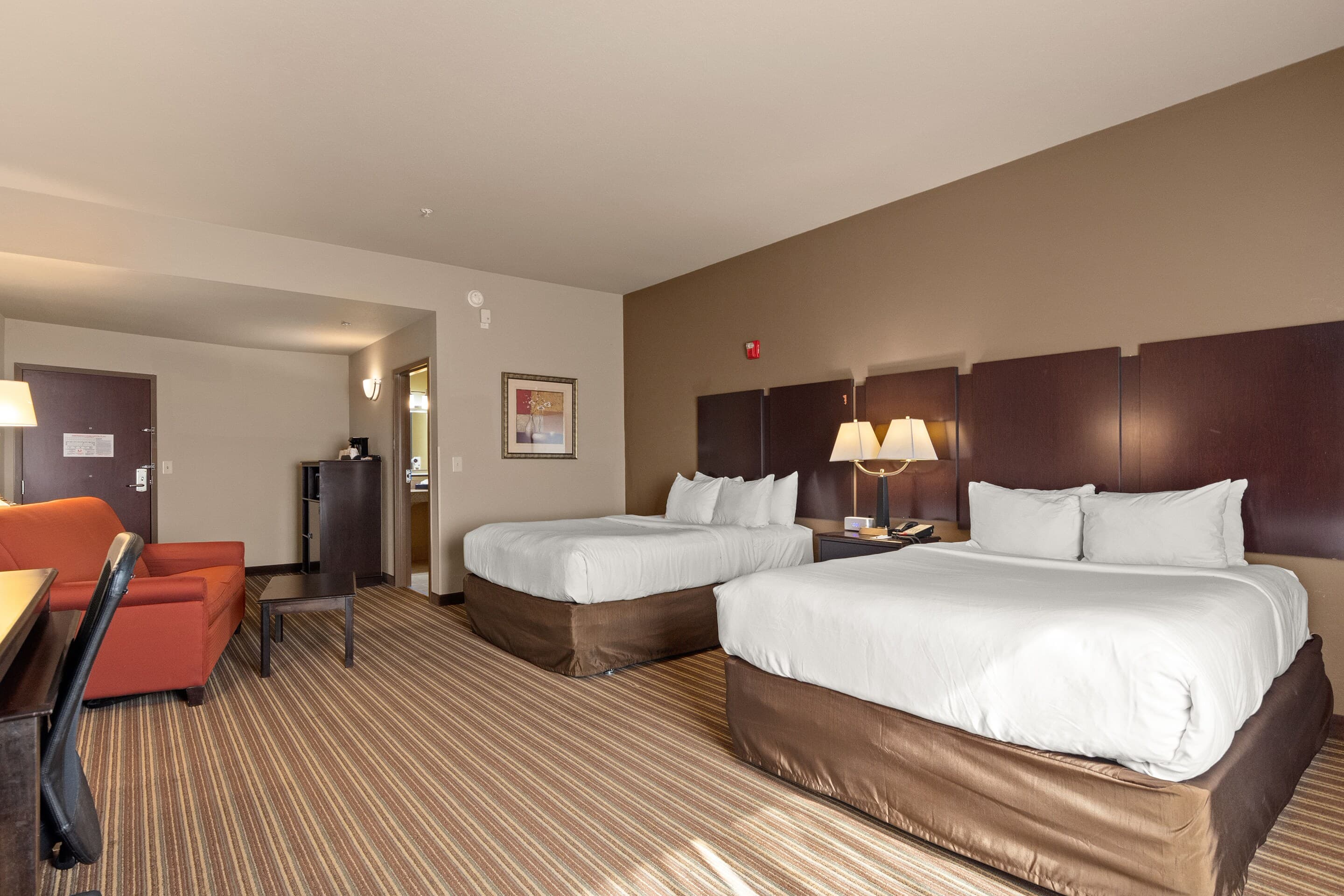 Portland Inn & Suites — 10